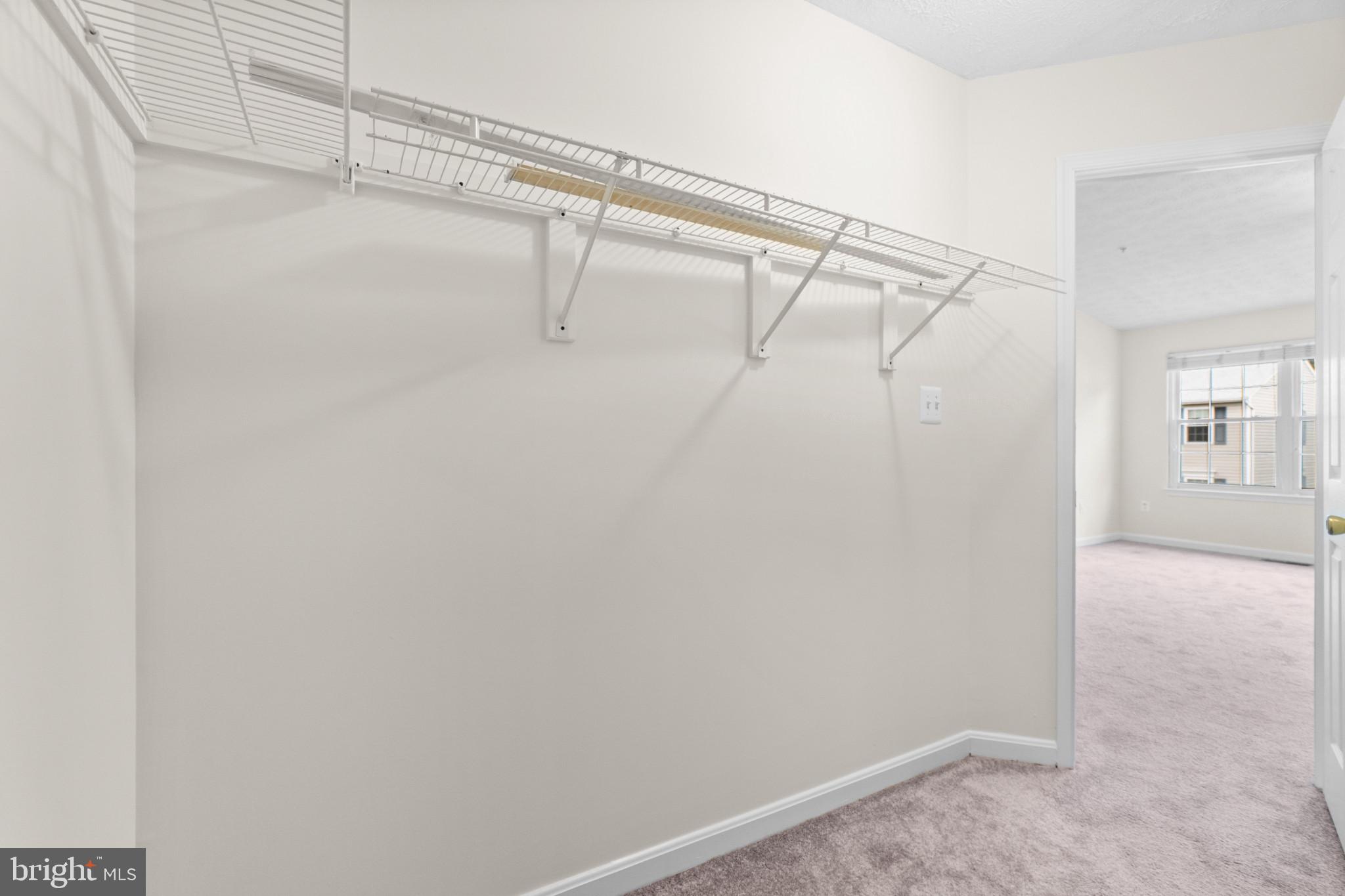 8832 Goose Landing Cir