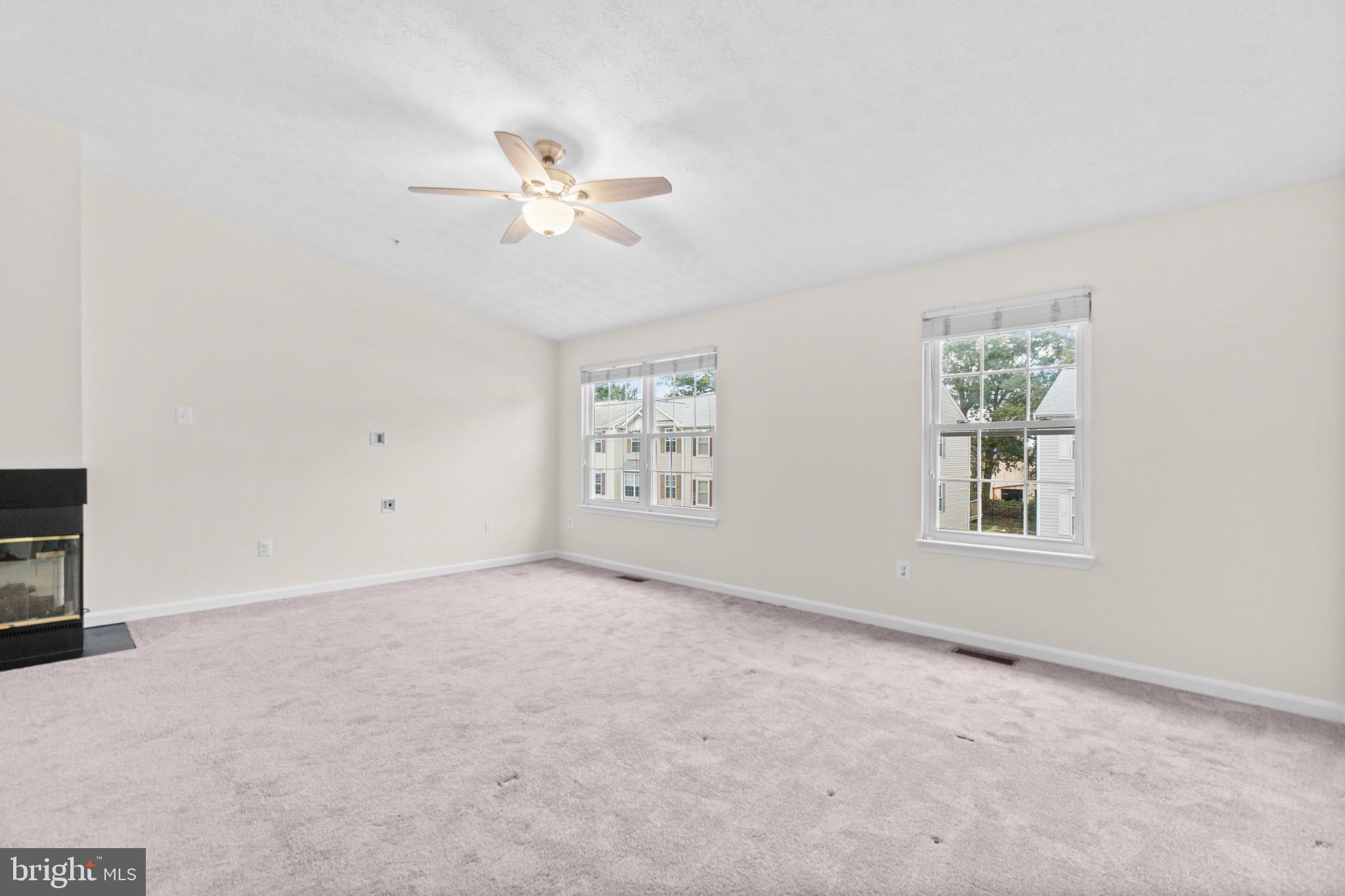 8832 Goose Landing Cir