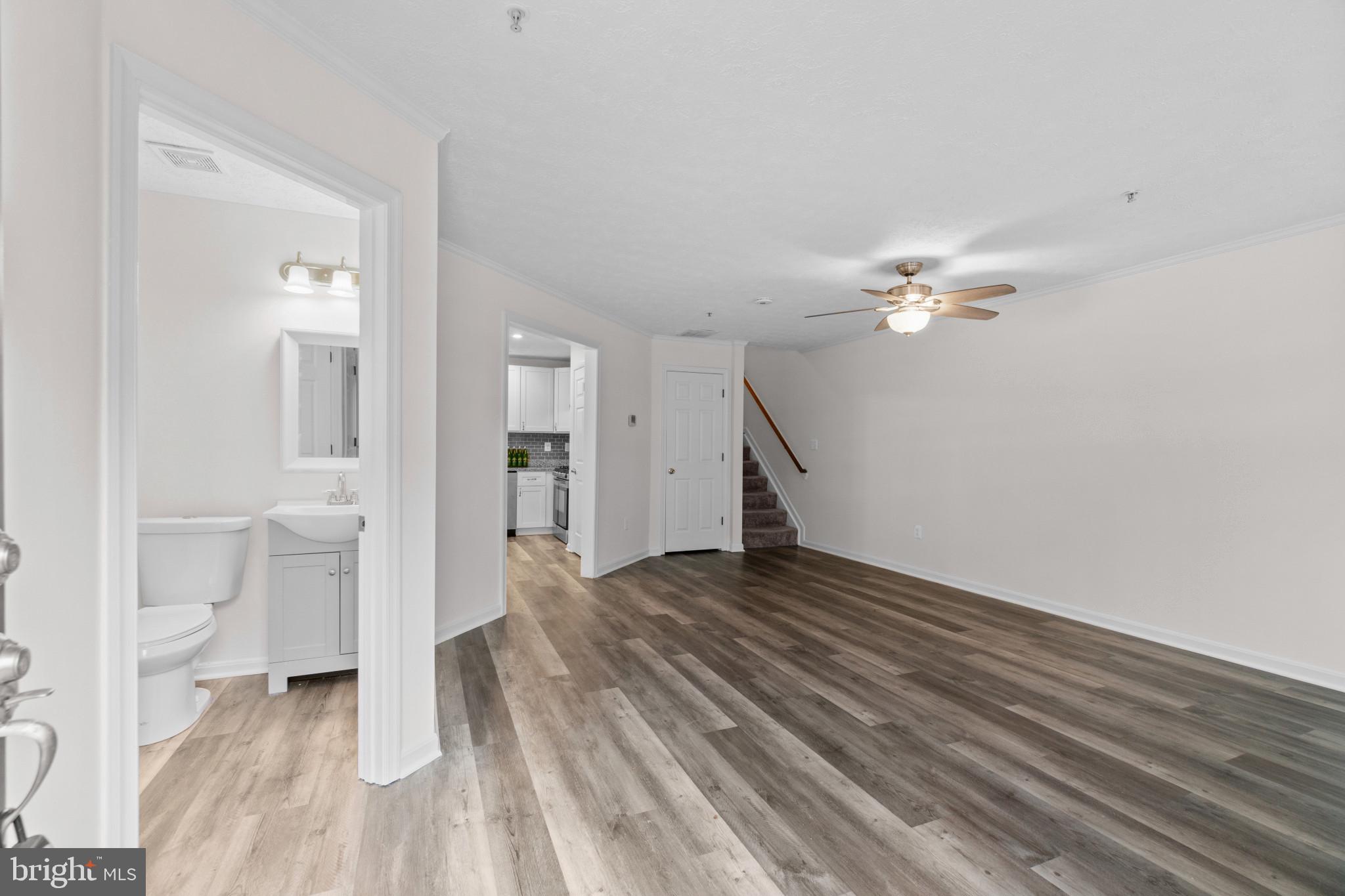 8832 Goose Landing Cir