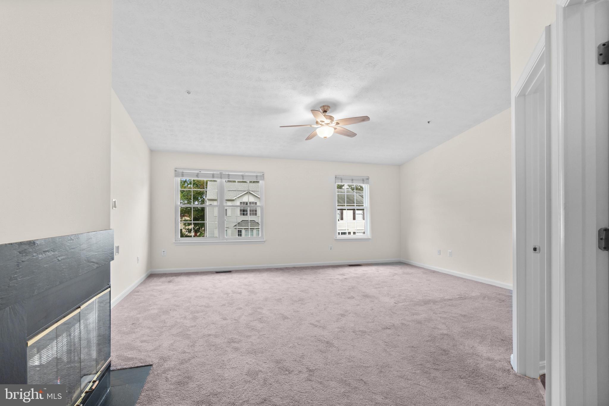 8832 Goose Landing Cir