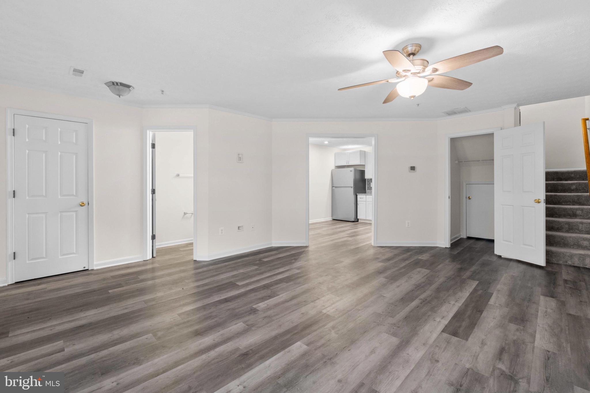 8832 Goose Landing Cir