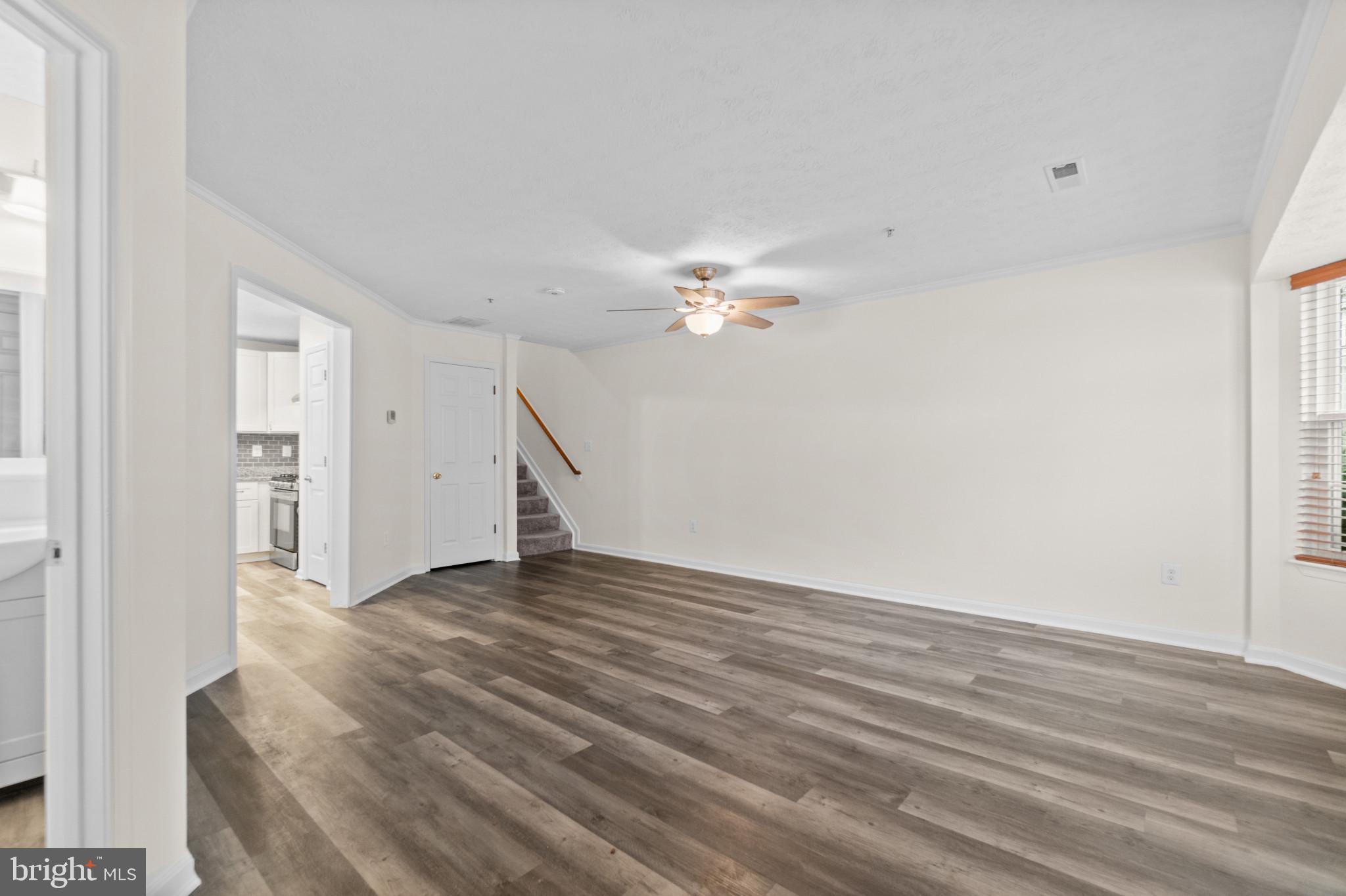 8832 Goose Landing Cir