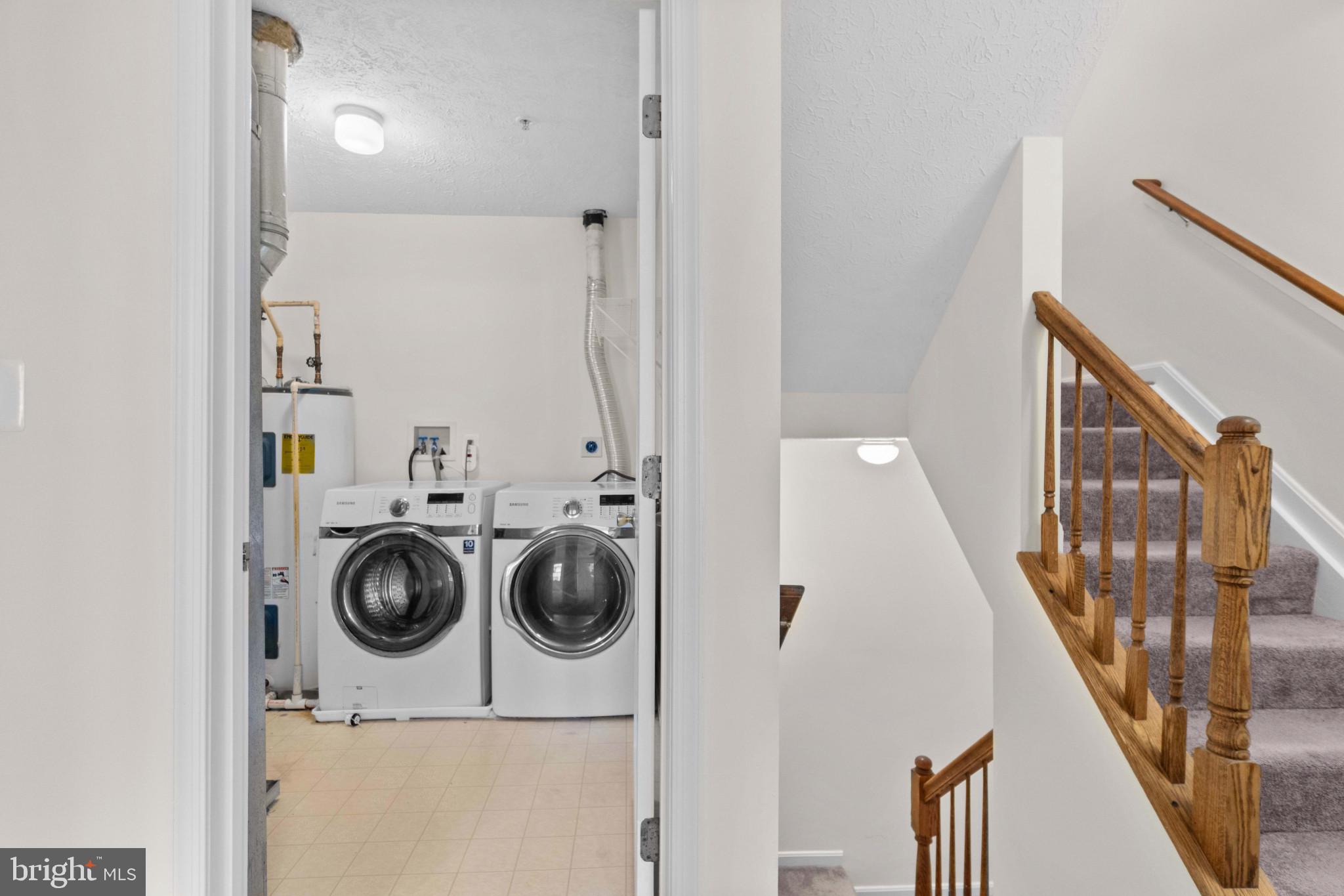 8832 Goose Landing Cir