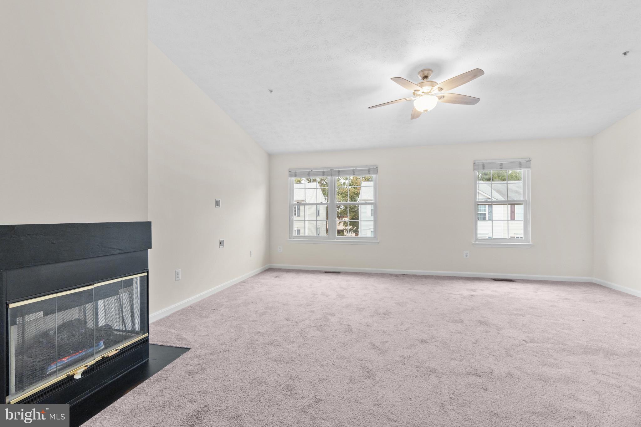 8832 Goose Landing Cir