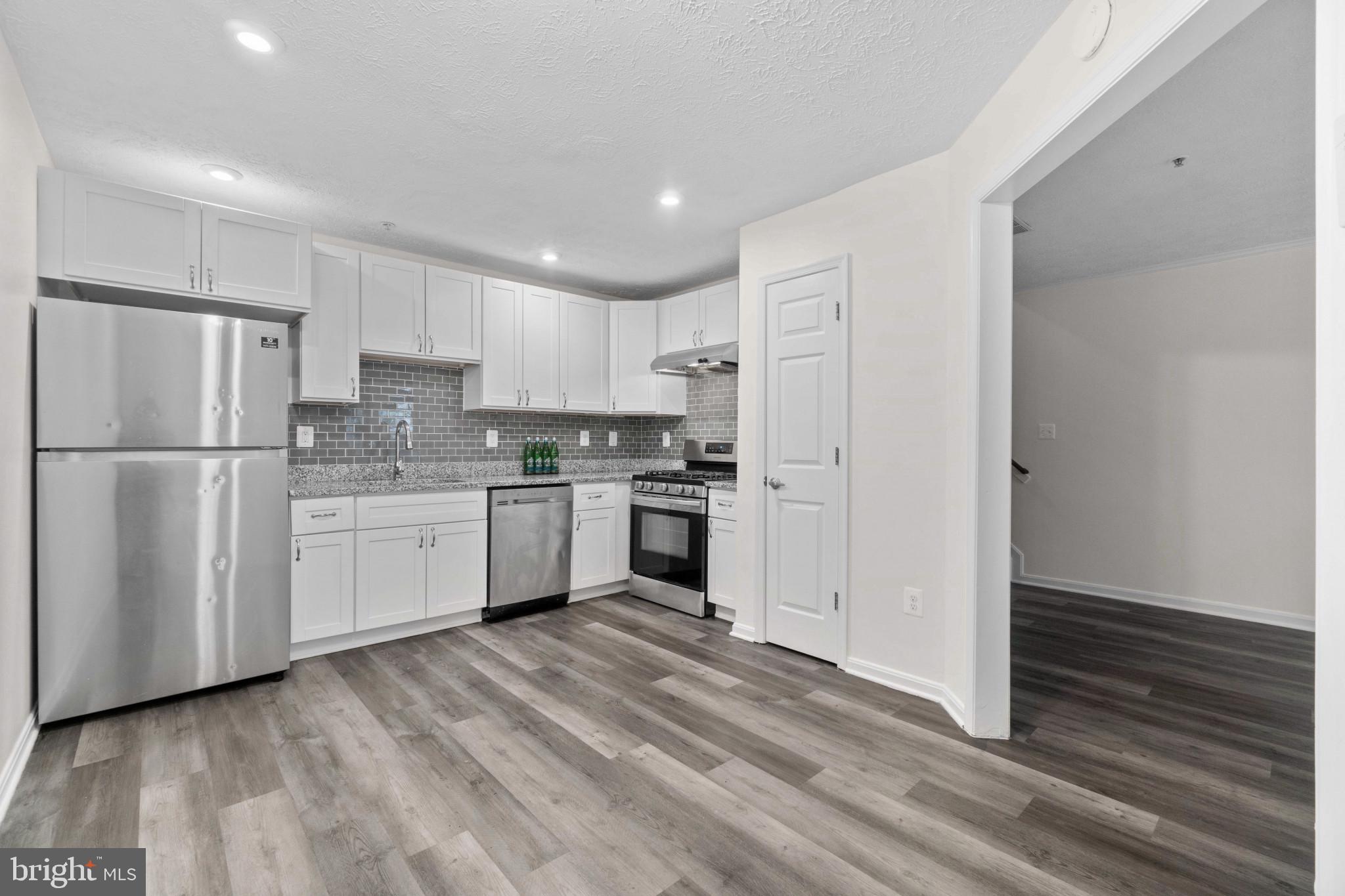 8832 Goose Landing Cir