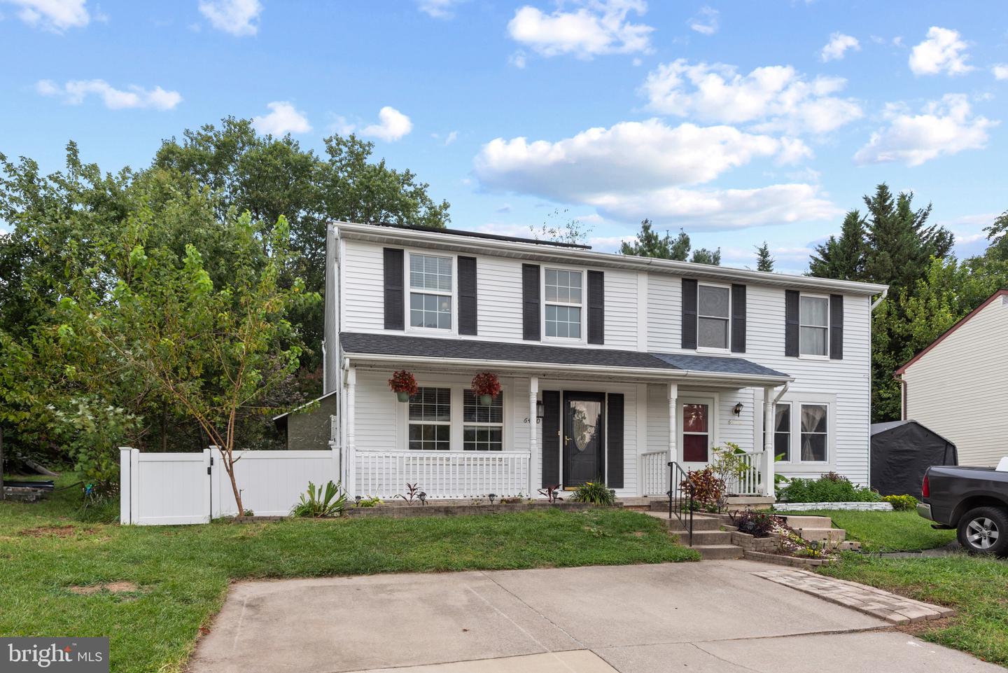 6480 Grommet Dr