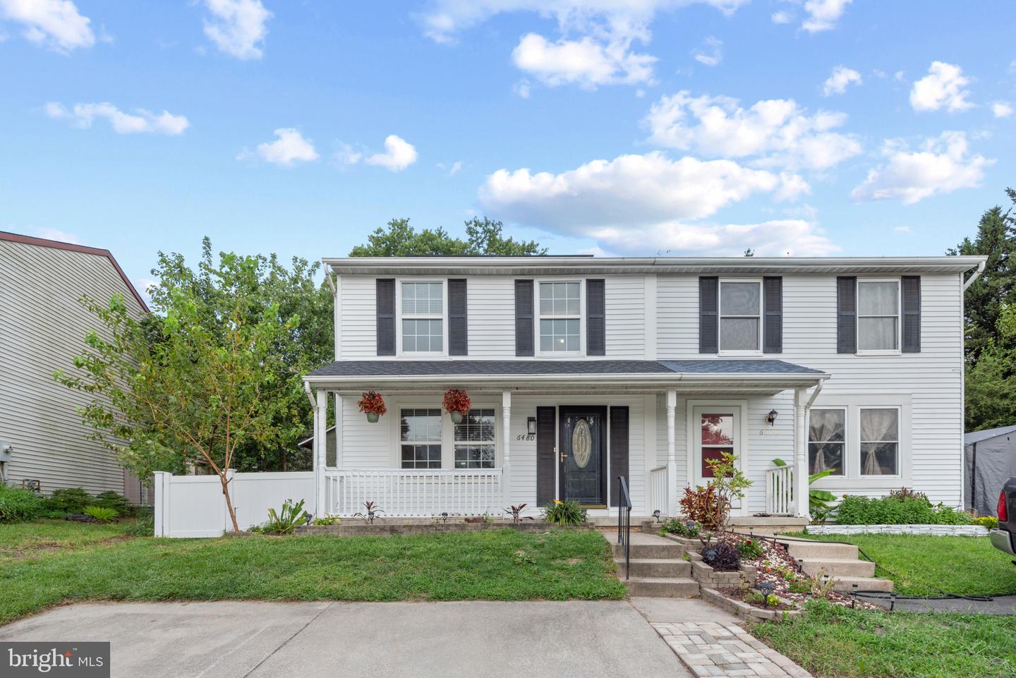 6480 Grommet Dr