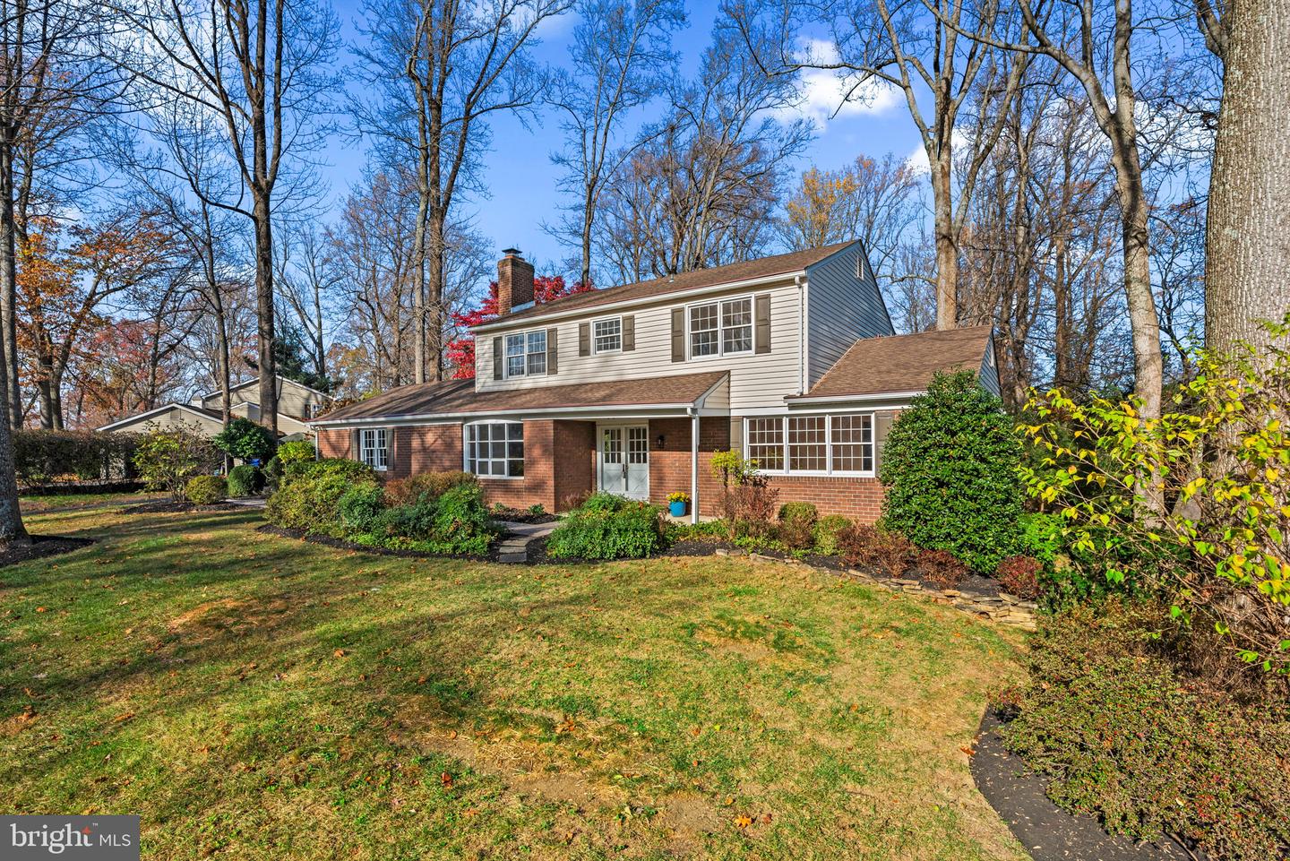 9824 Cypressmede Dr