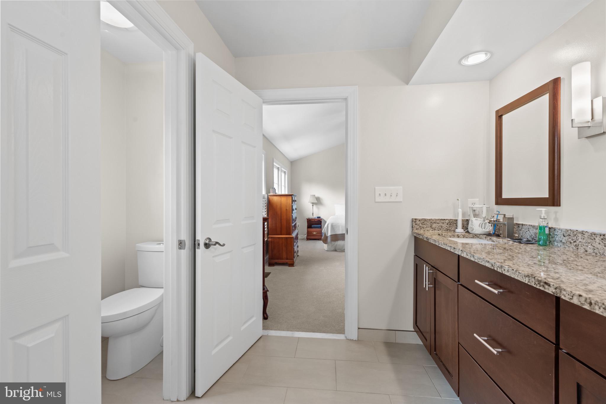 3303 Governor Carroll Ct