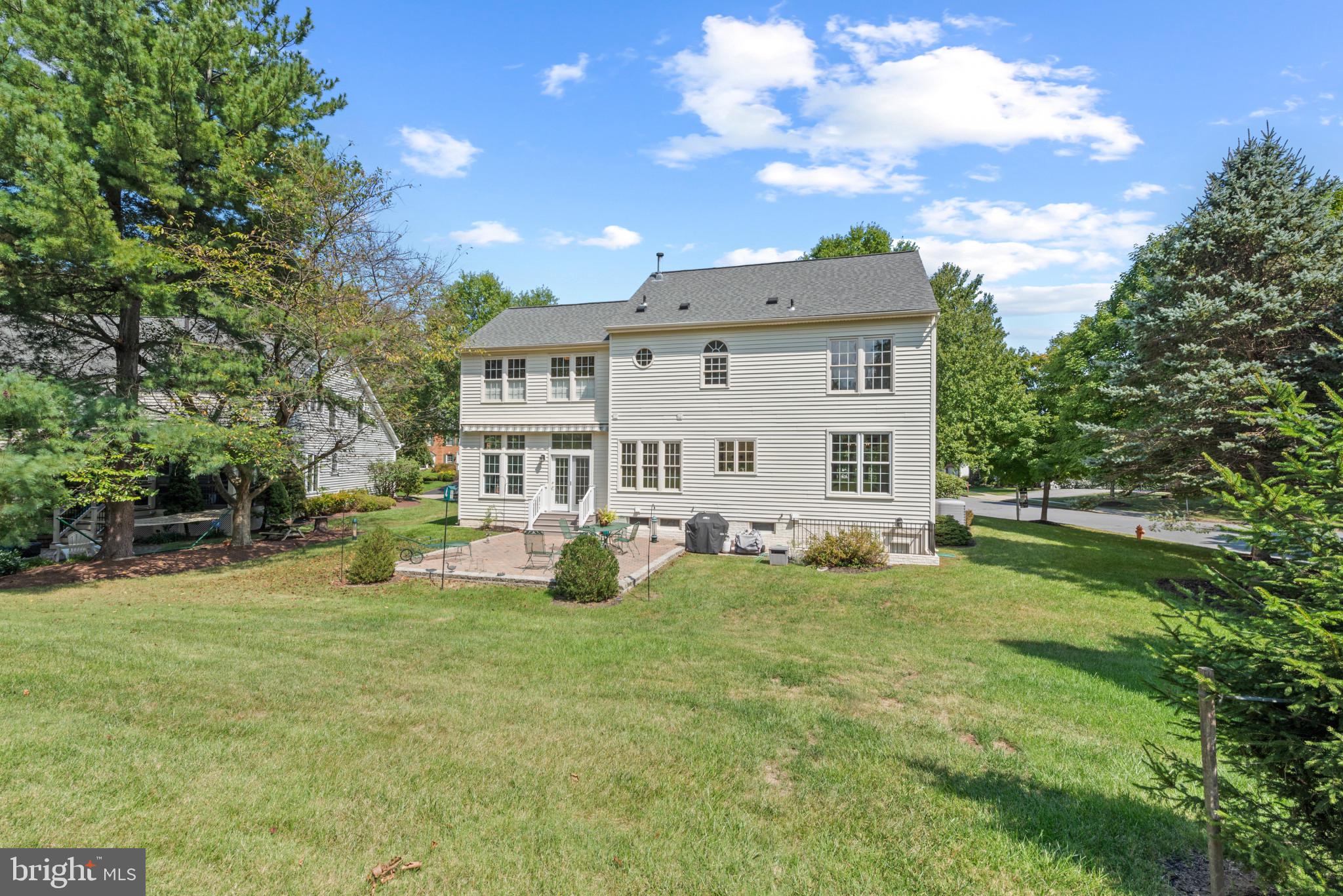 3303 Governor Carroll Ct