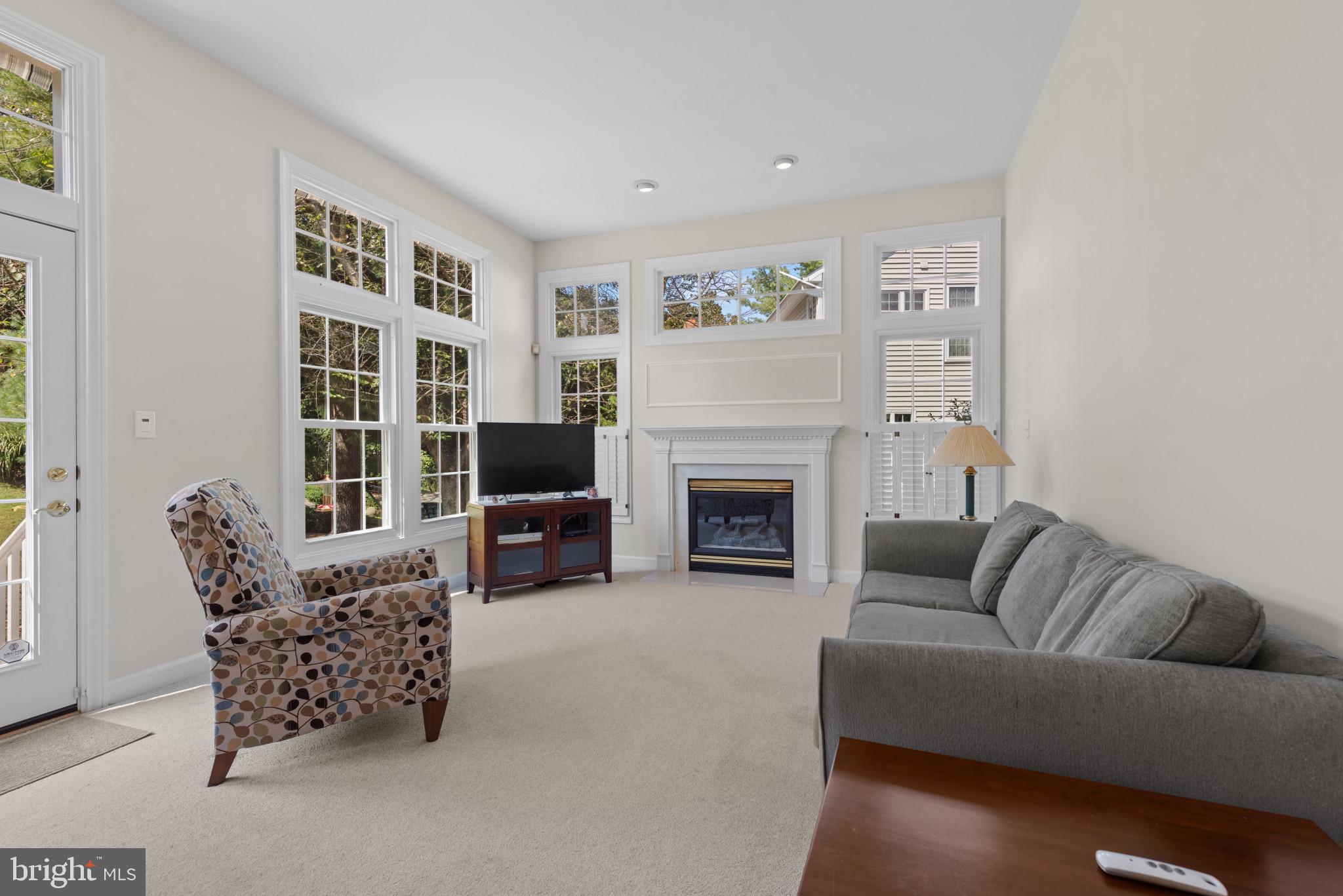 3303 Governor Carroll Ct