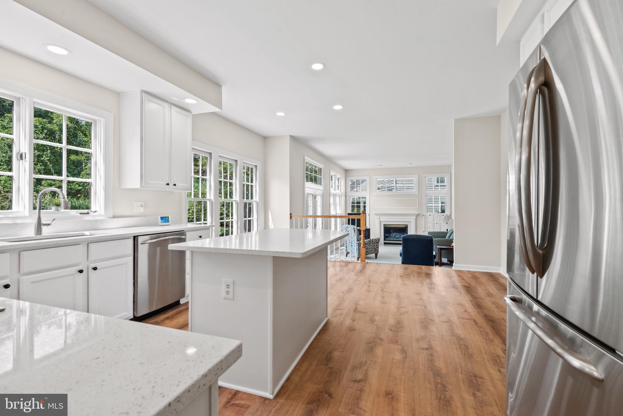 3303 Governor Carroll Ct