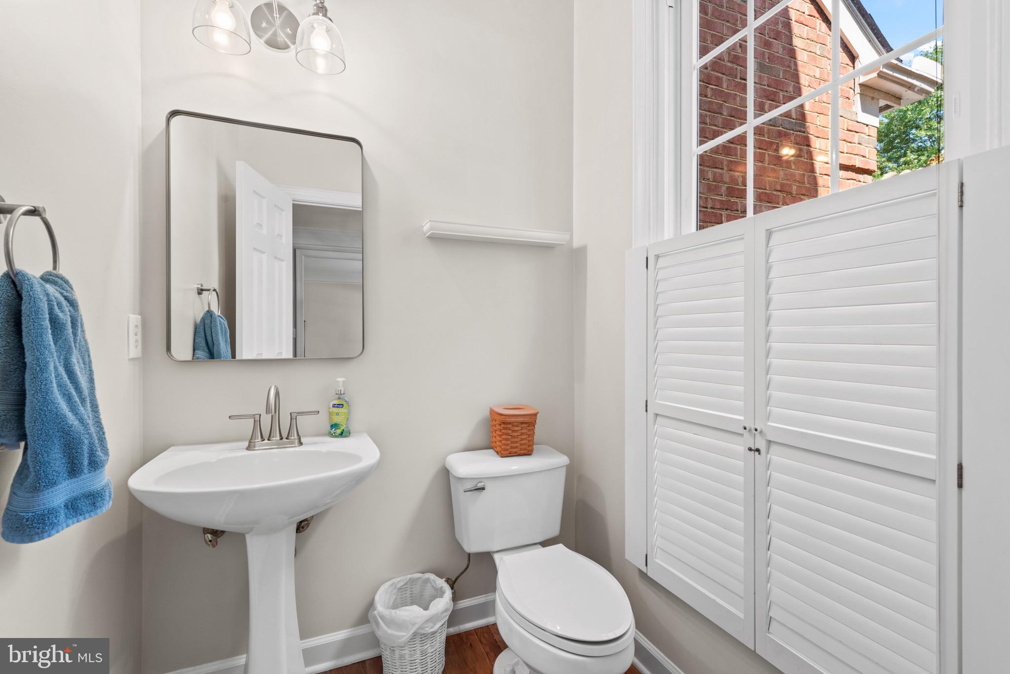 3303 Governor Carroll Ct