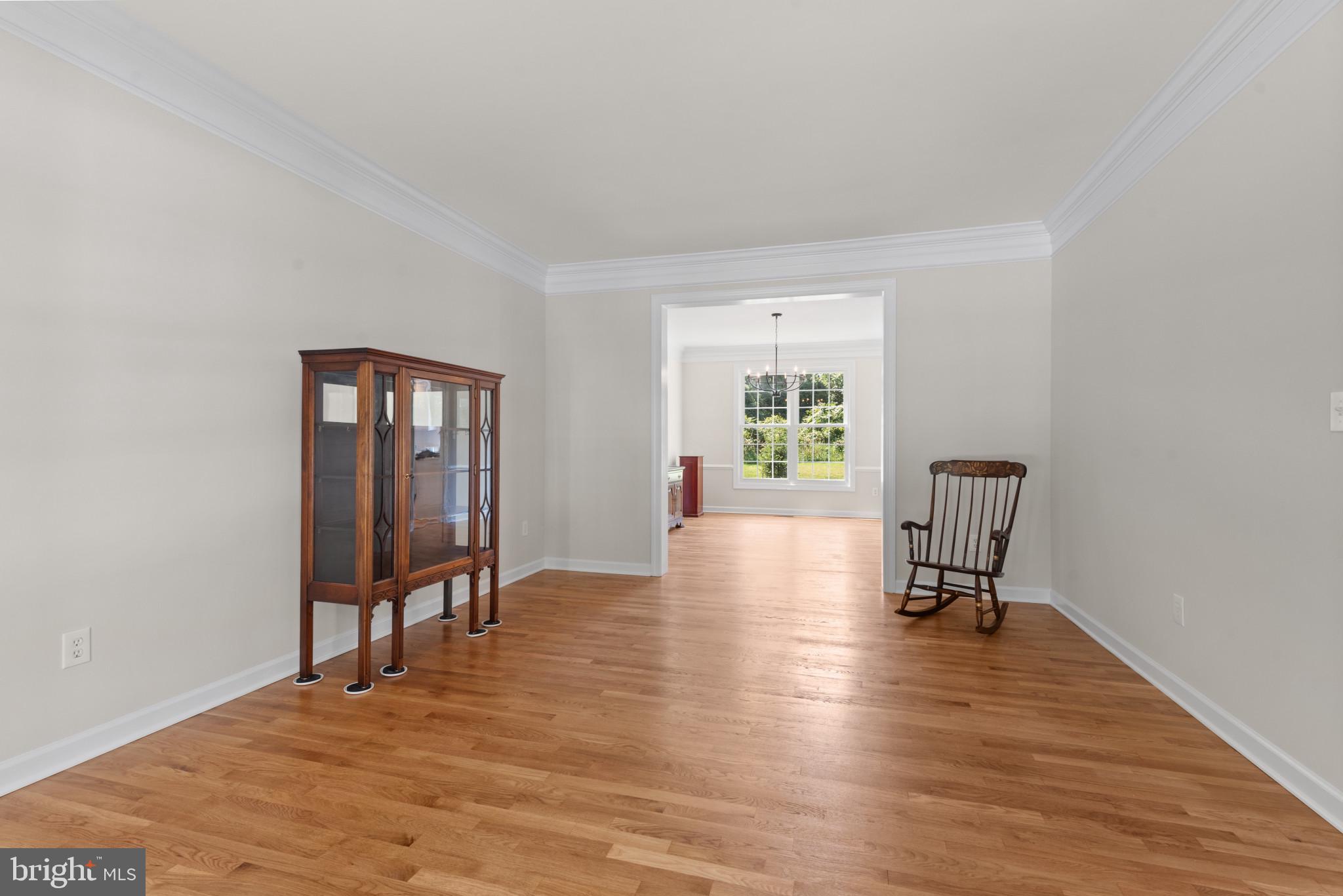 3303 Governor Carroll Ct