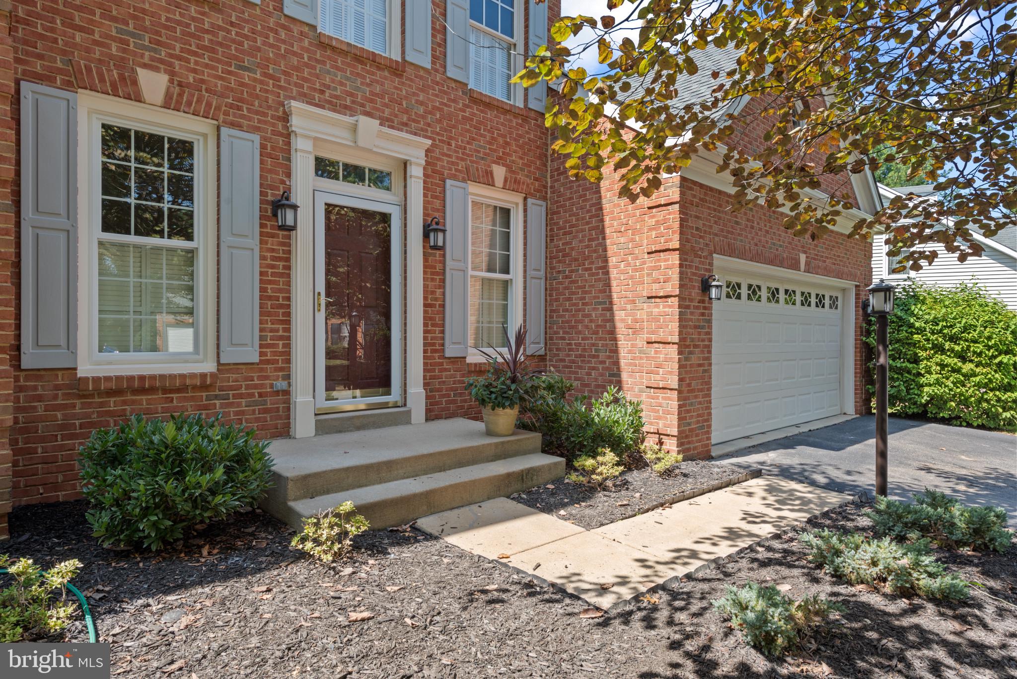 3303 Governor Carroll Ct