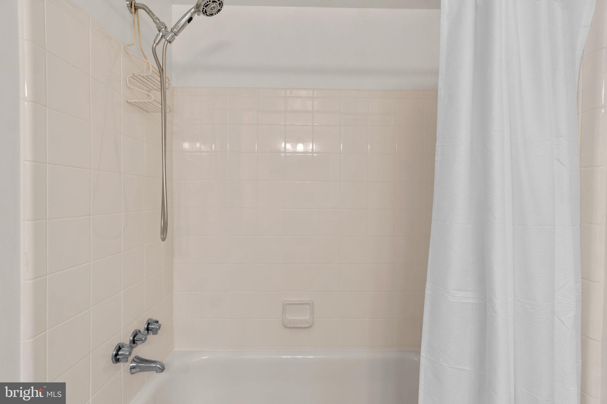 5039 W Running Brook Rd