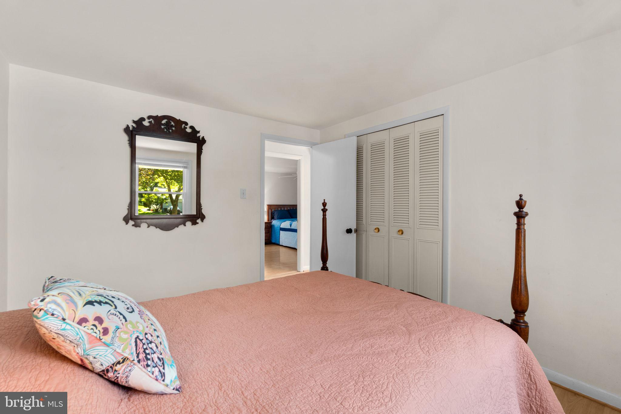 5039 W Running Brook Rd