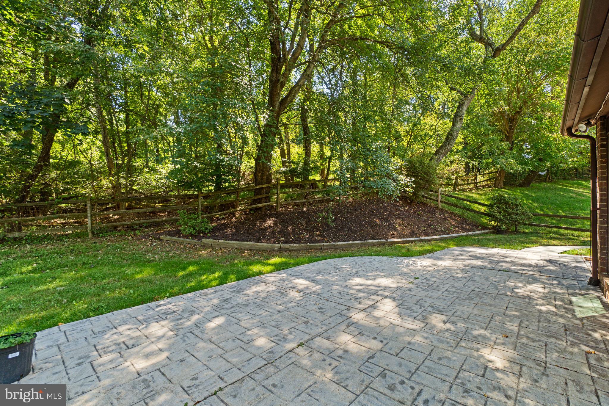 5649 Thunder Hill Rd