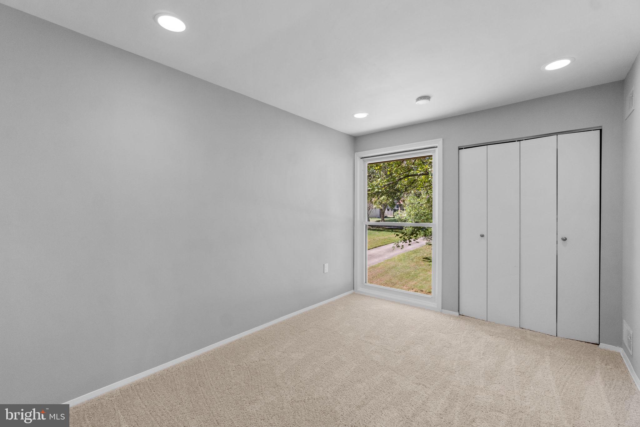 5649 Thunder Hill Rd