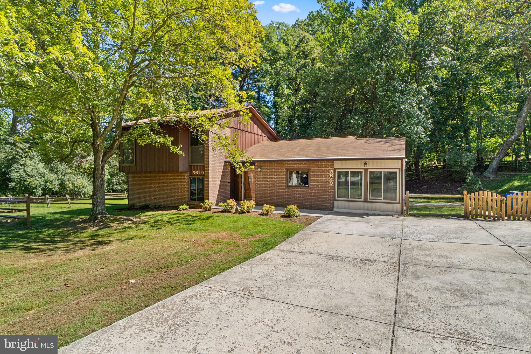 5649 Thunder Hill Rd