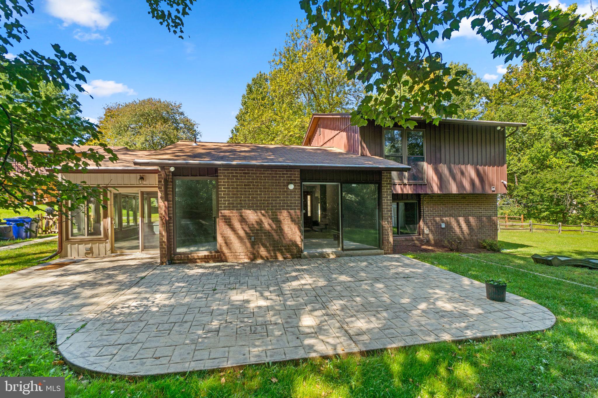 5649 Thunder Hill Rd