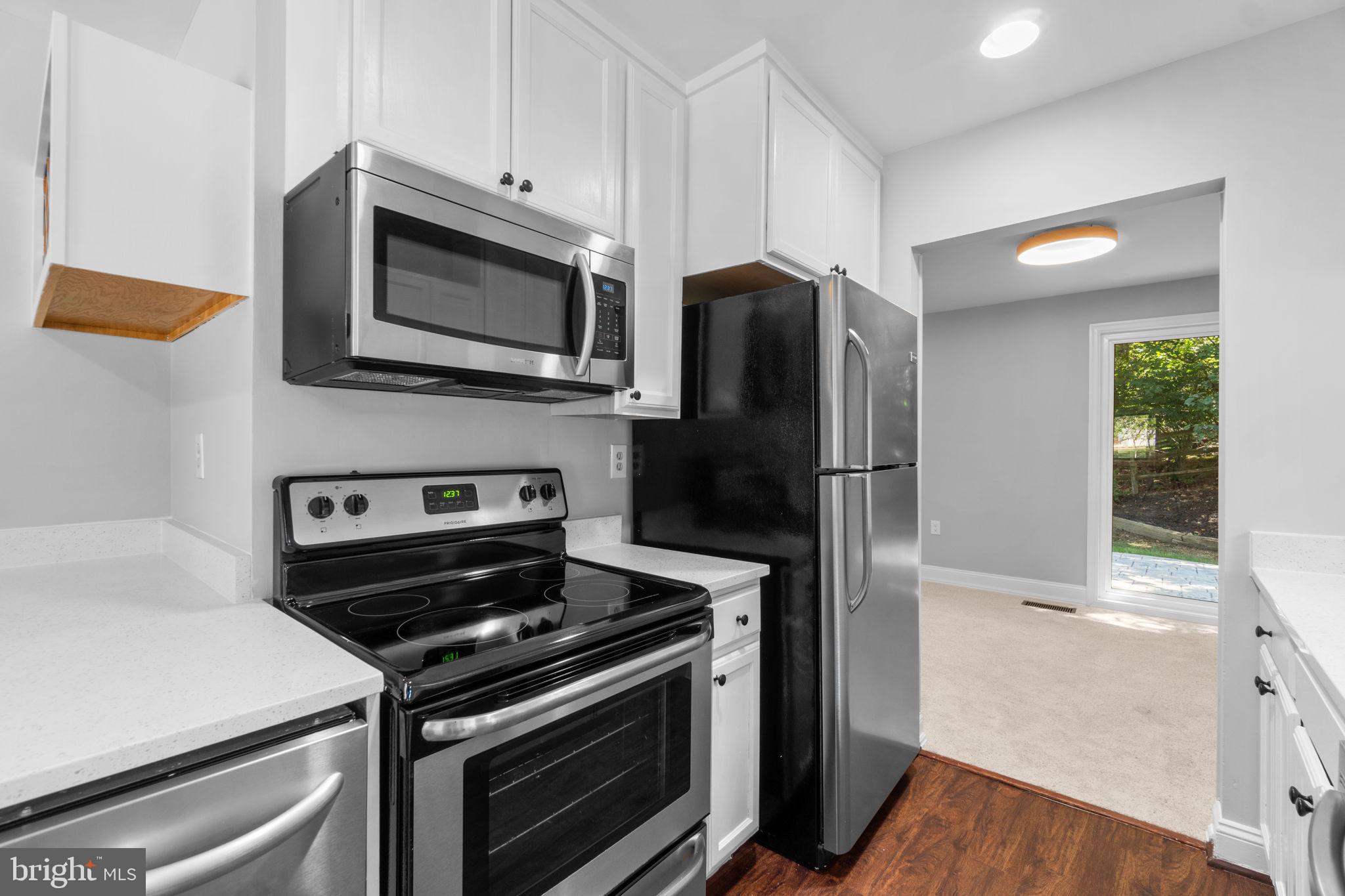 5649 Thunder Hill Rd