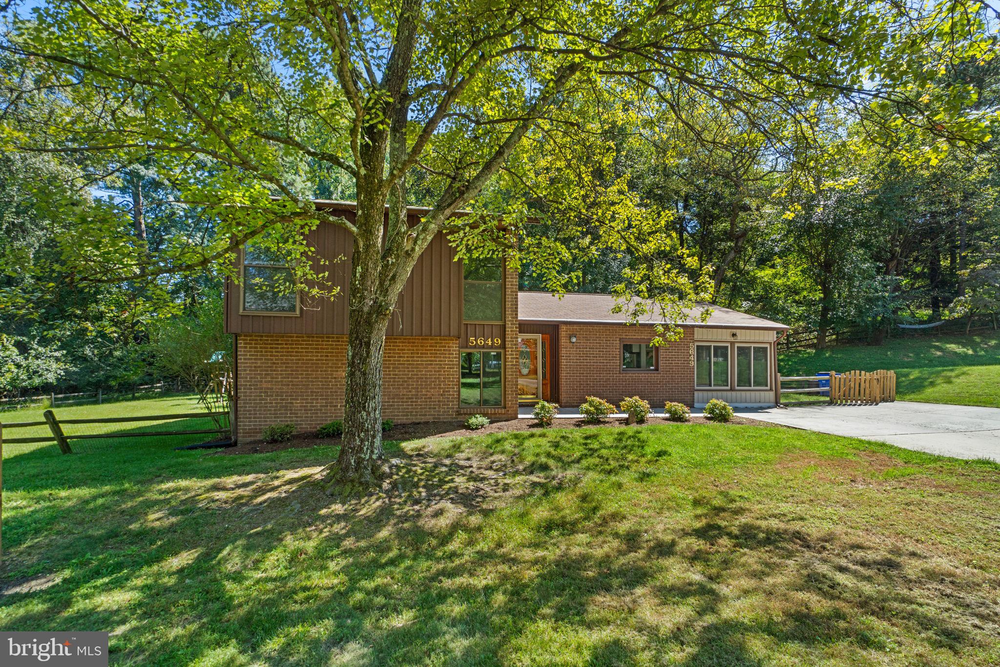 5649 Thunder Hill Rd