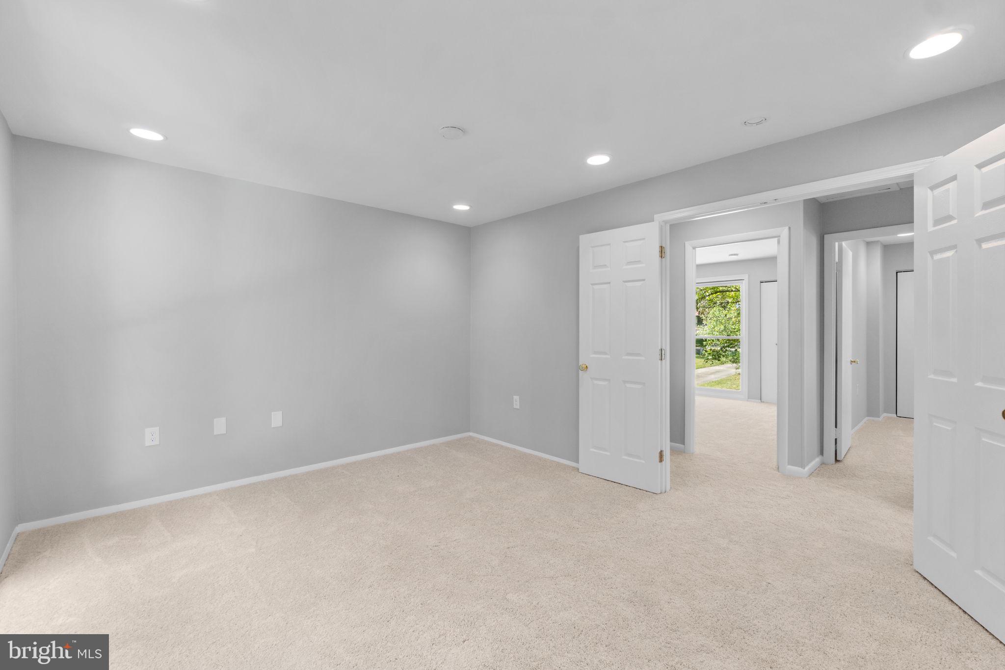 5649 Thunder Hill Rd