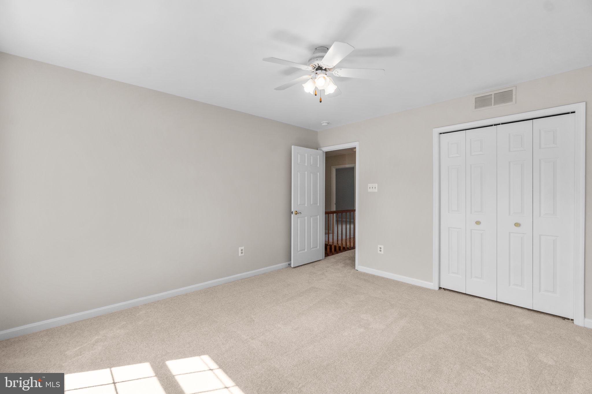 7812 Flagstone Ct NW