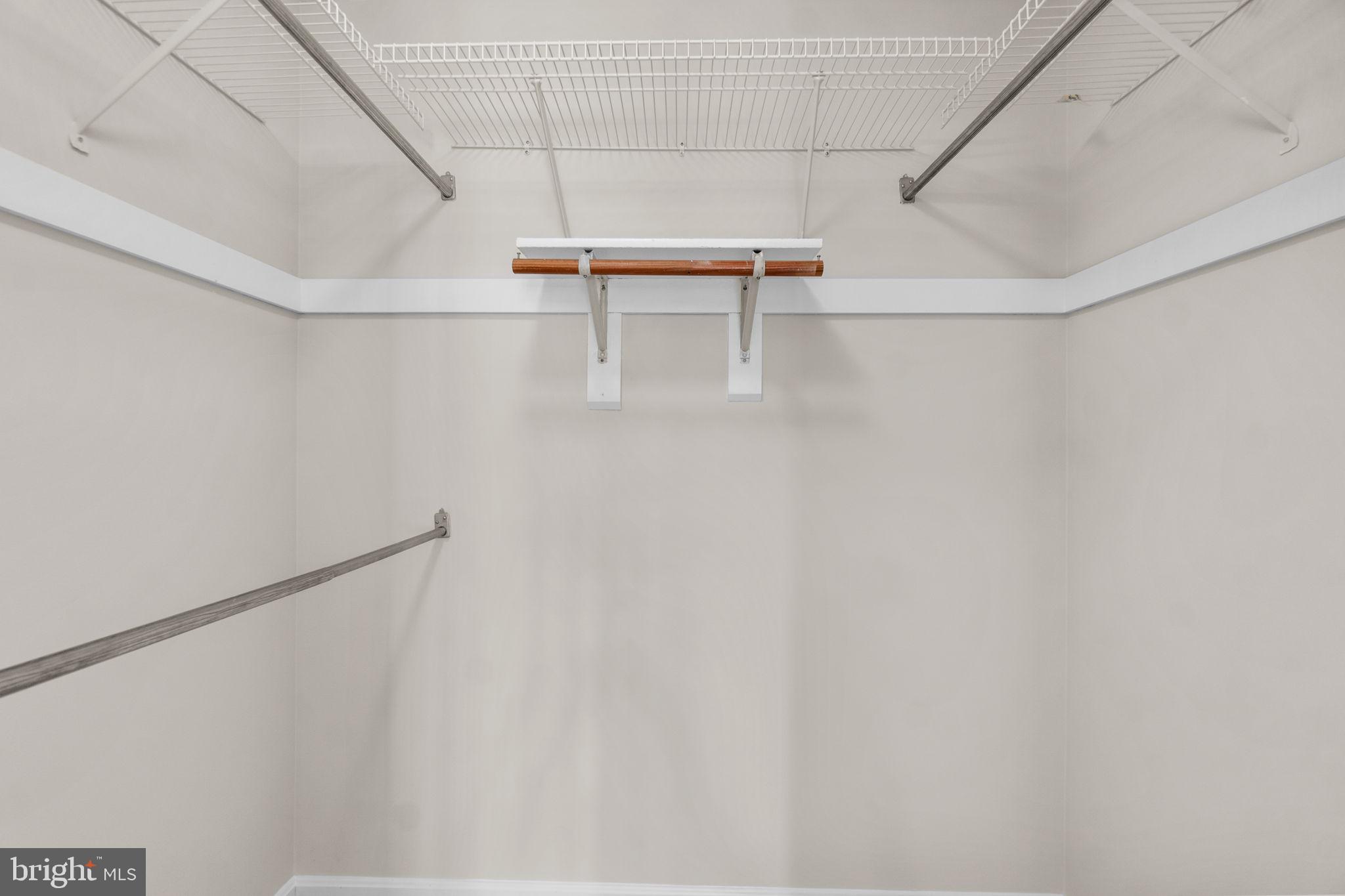 7812 Flagstone Ct NW