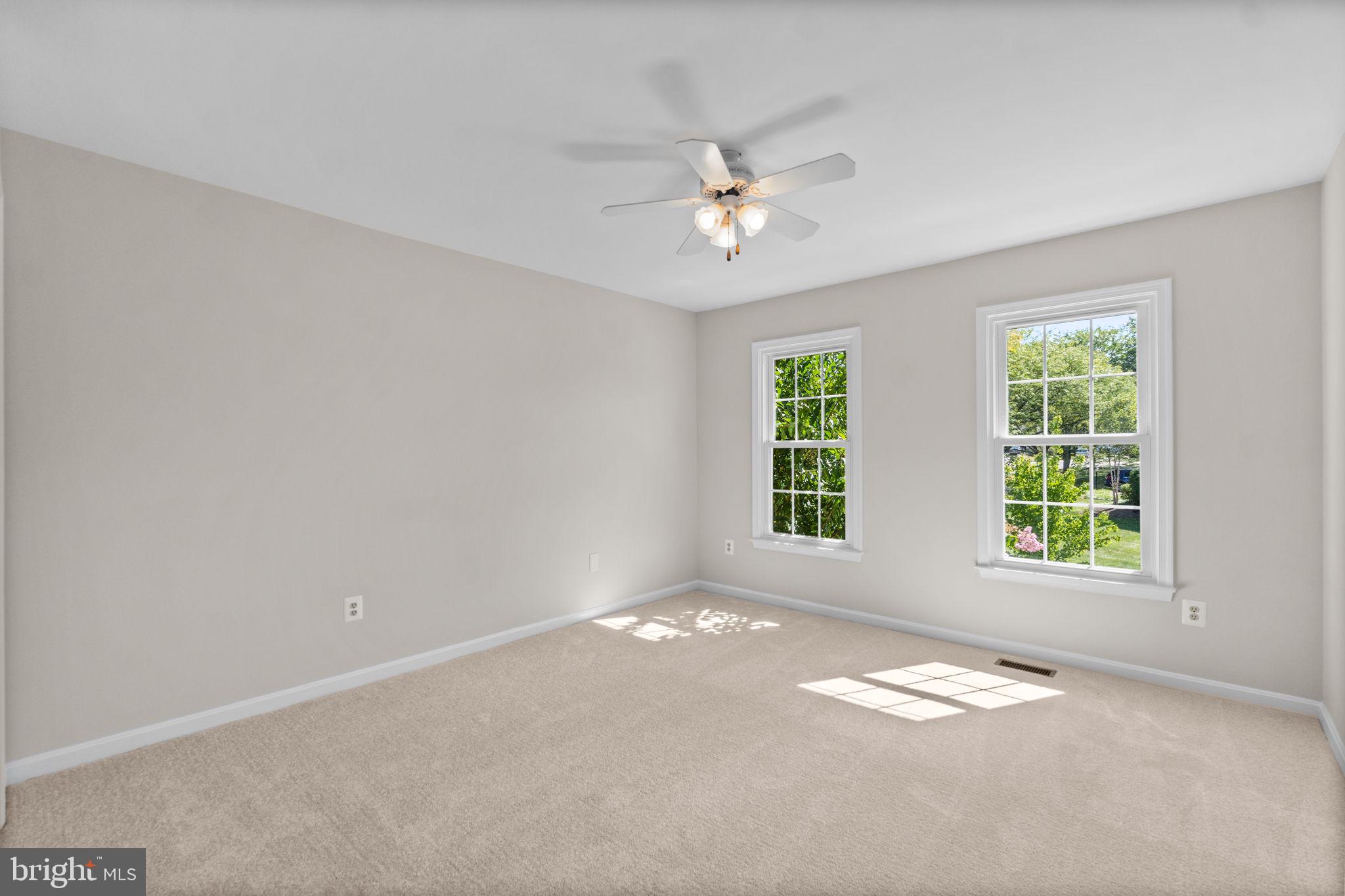 7812 Flagstone Ct NW