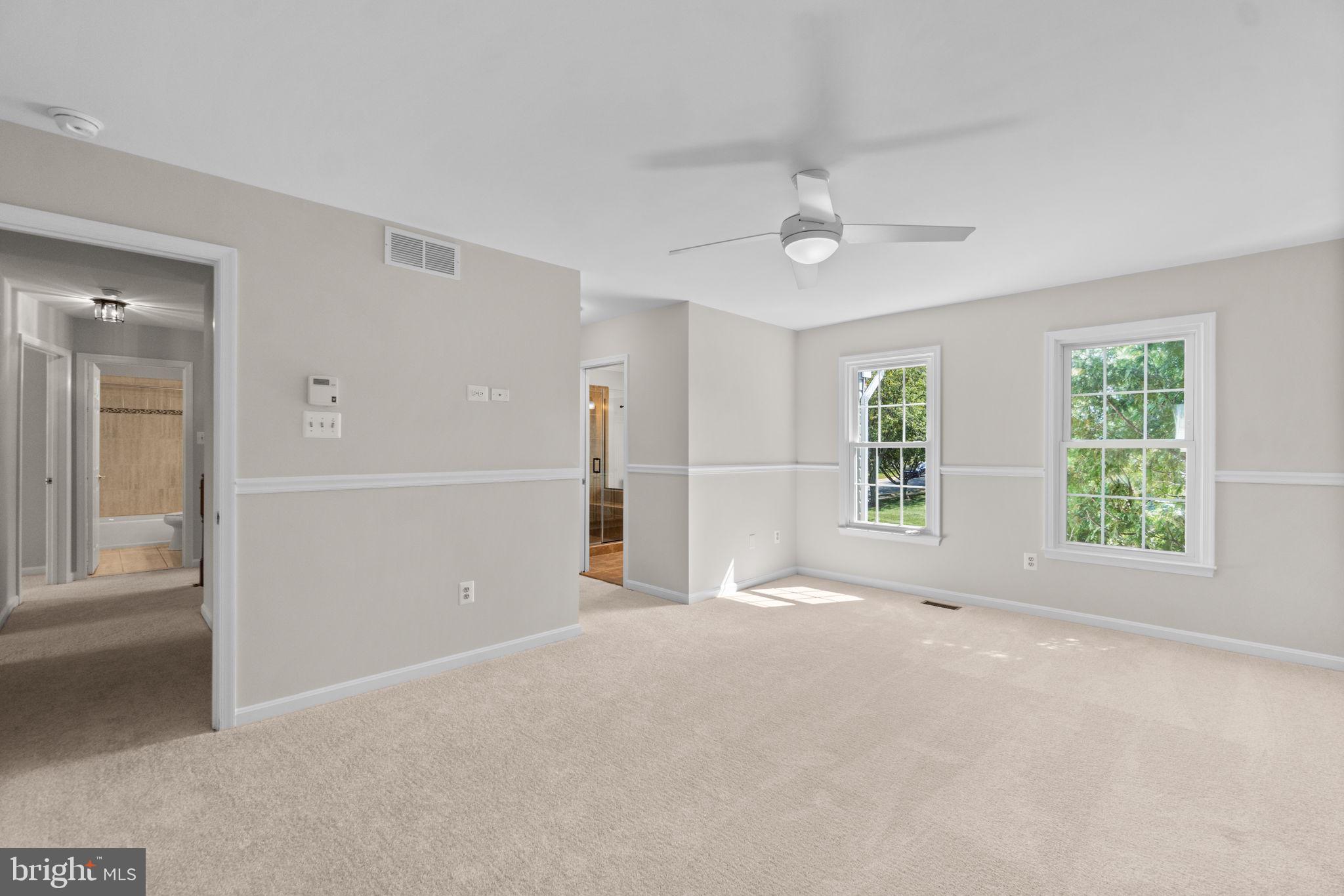 7812 Flagstone Ct NW