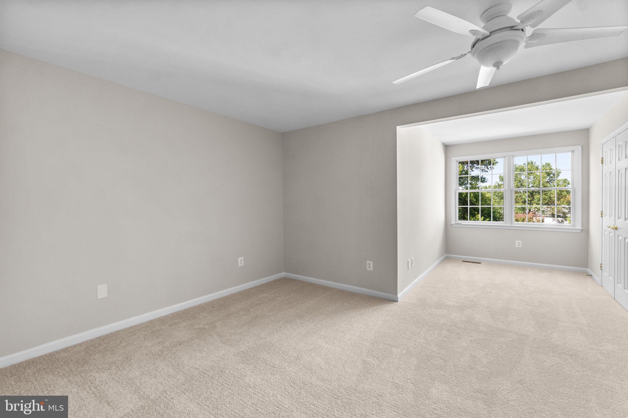 7812 Flagstone Ct NW