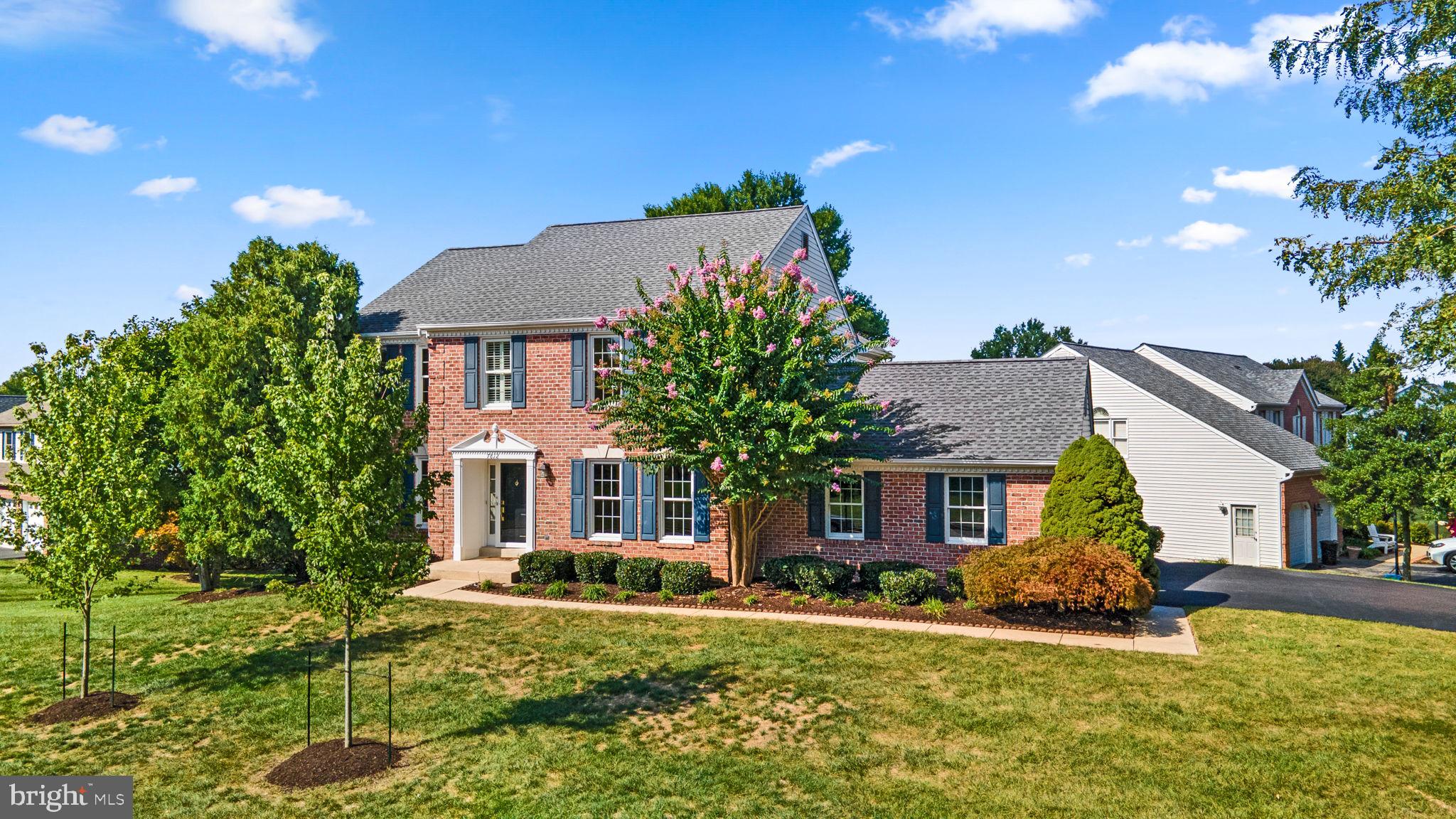 7812 Flagstone Ct NW