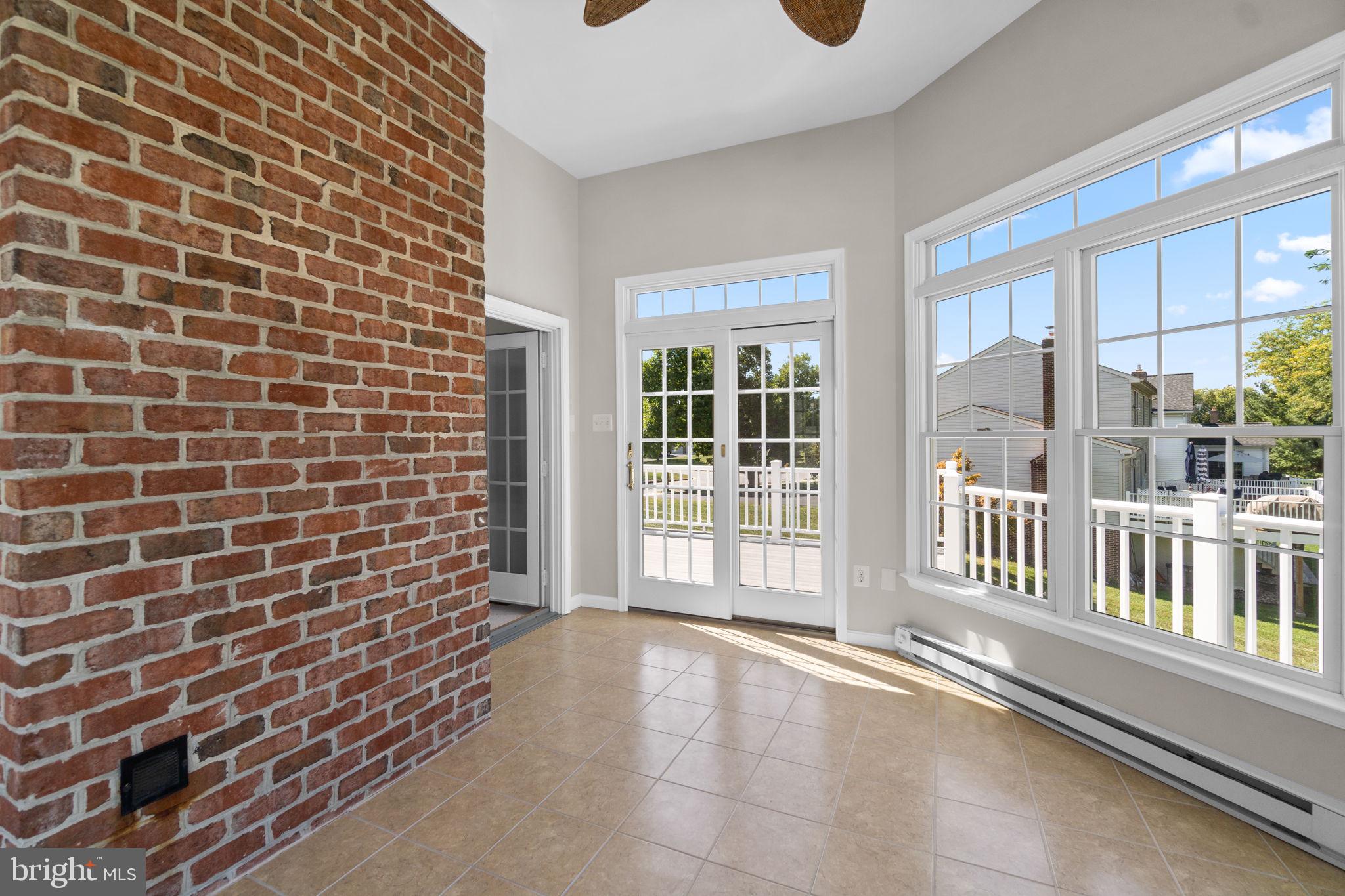 7812 Flagstone Ct NW