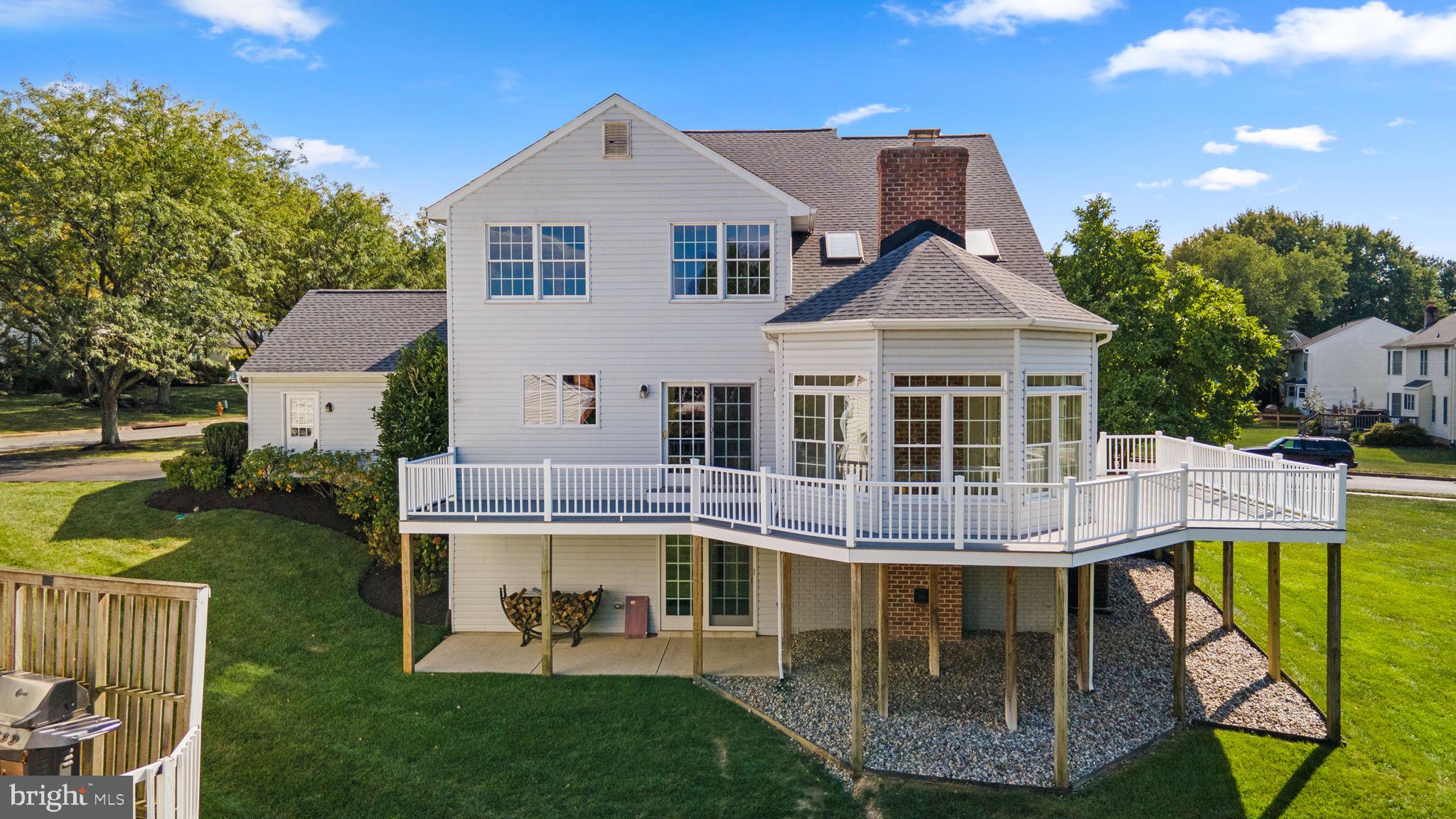 7812 Flagstone Ct NW