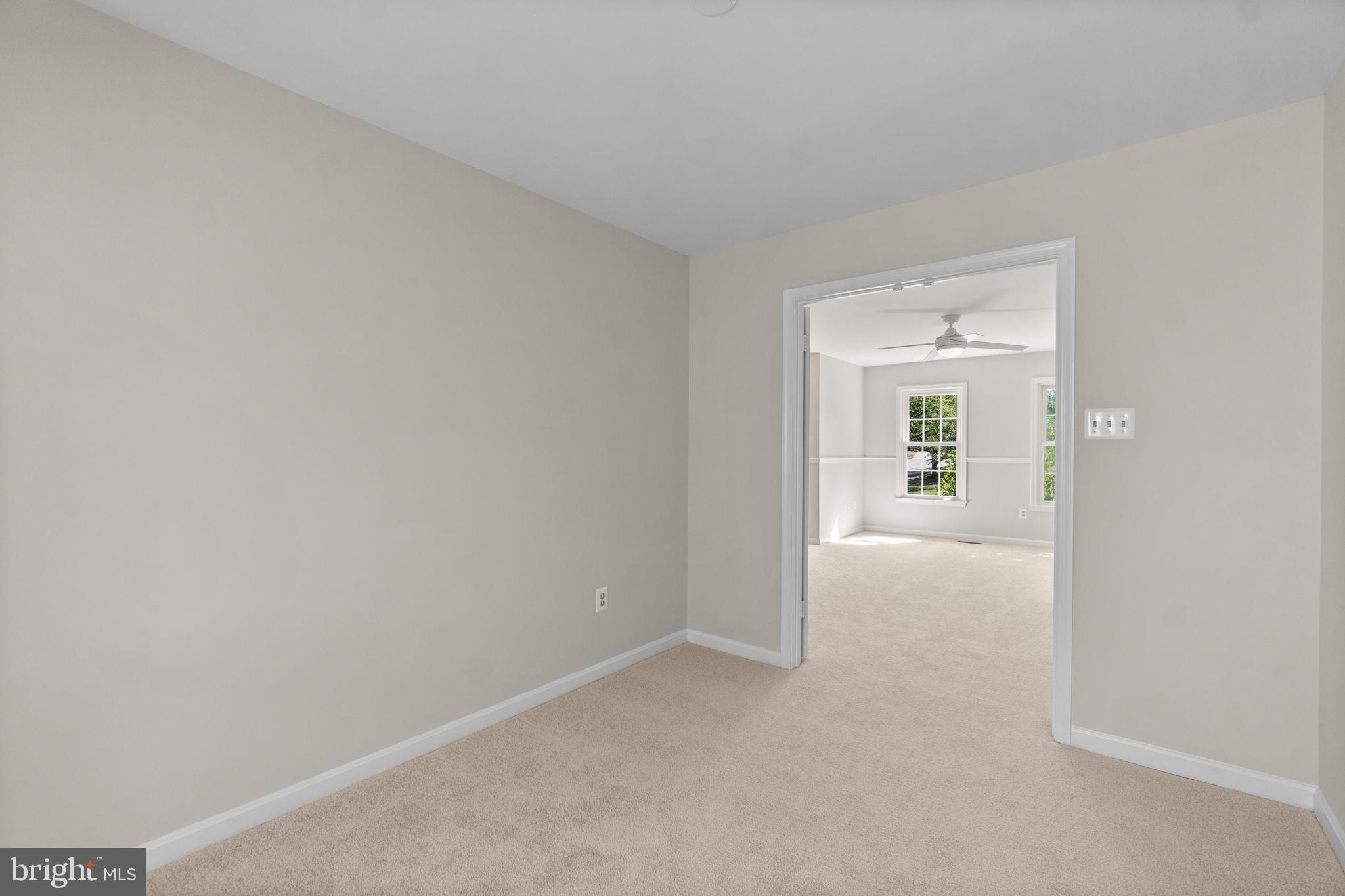 7812 Flagstone Ct NW