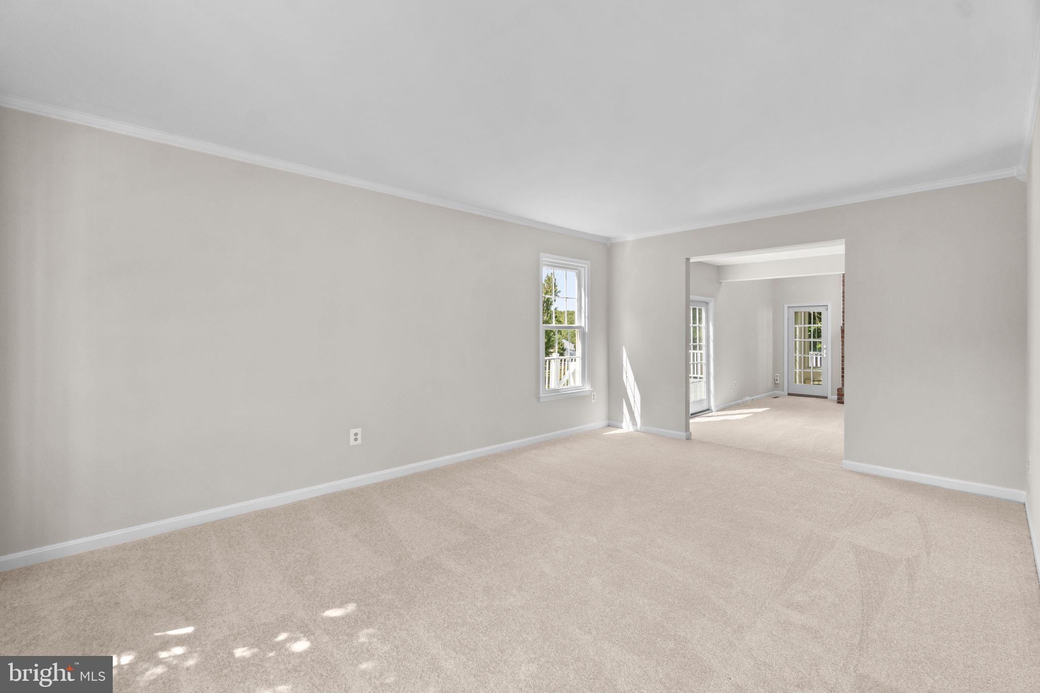 7812 Flagstone Ct NW