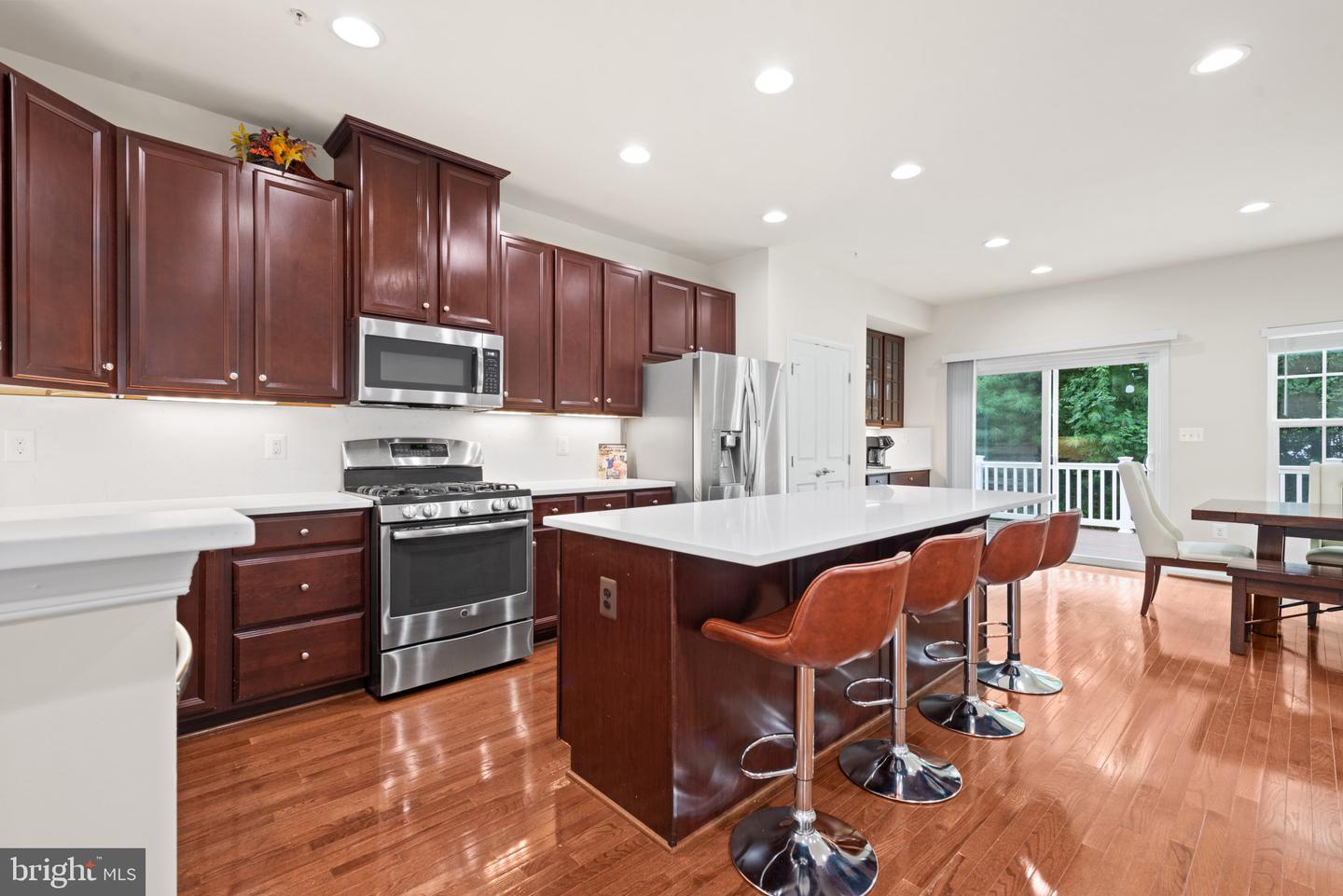 3212 Vogel Rd
