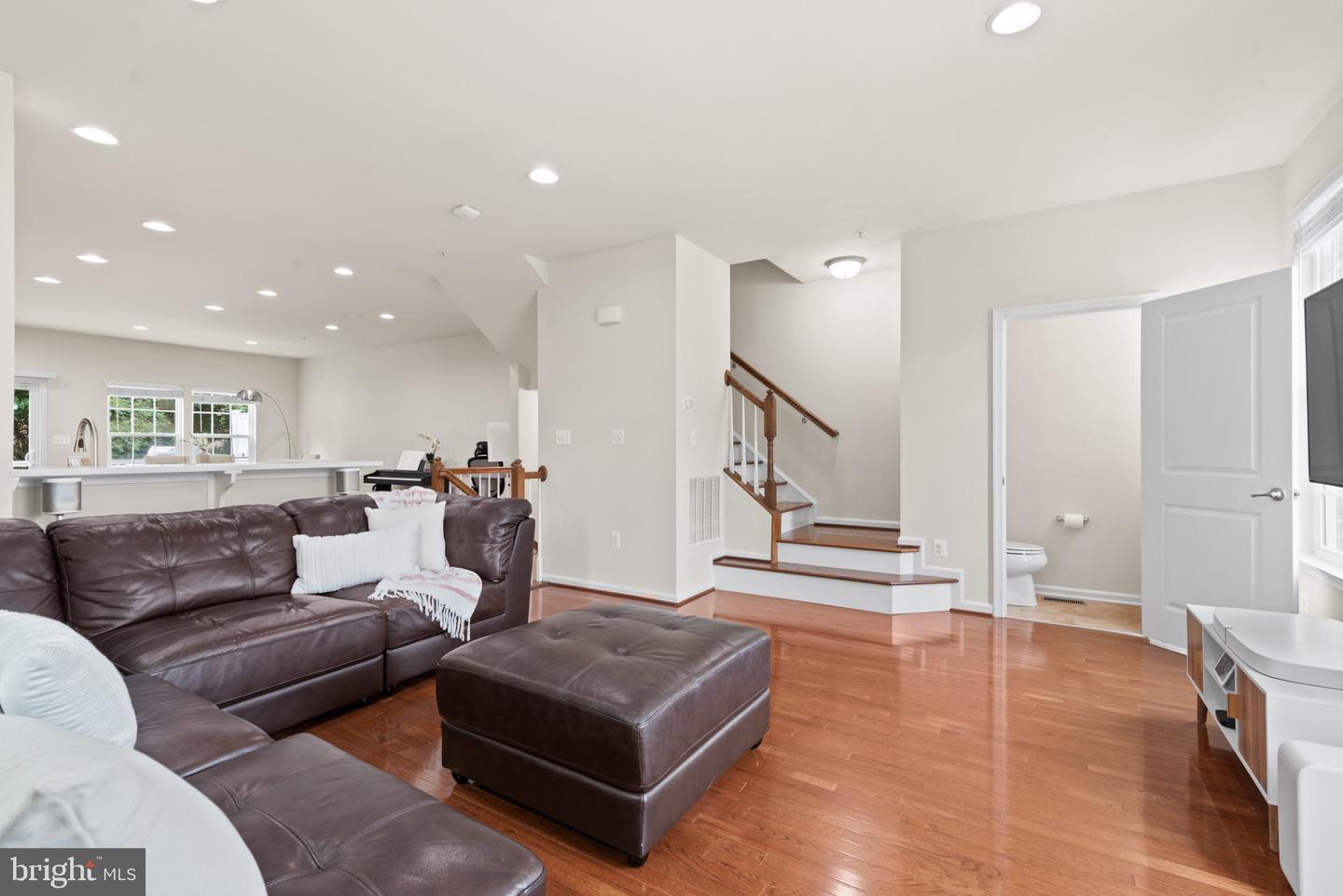 3212 Vogel Rd