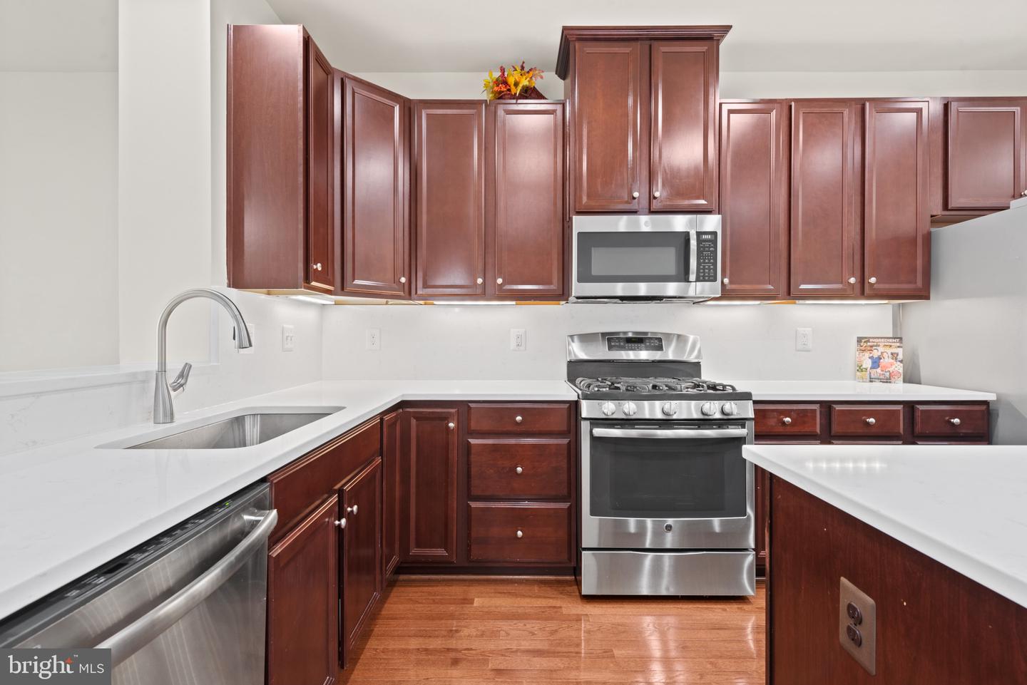 3212 Vogel Rd