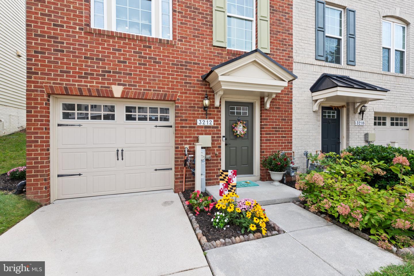 3212 Vogel Rd