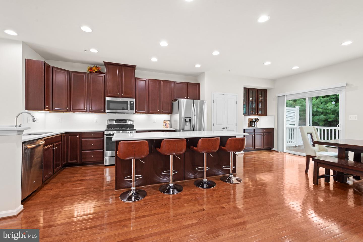 3212 Vogel Rd