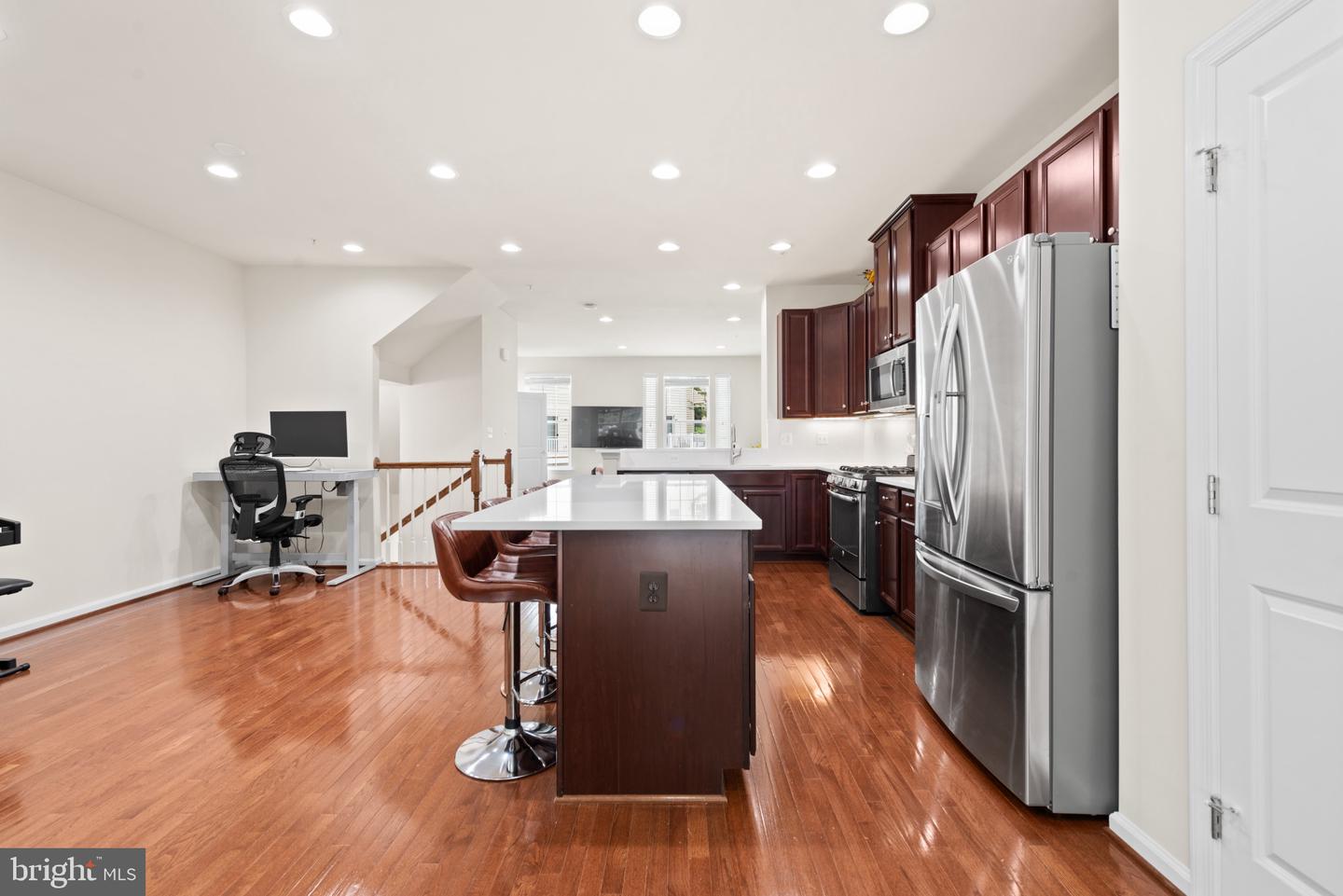 3212 Vogel Rd