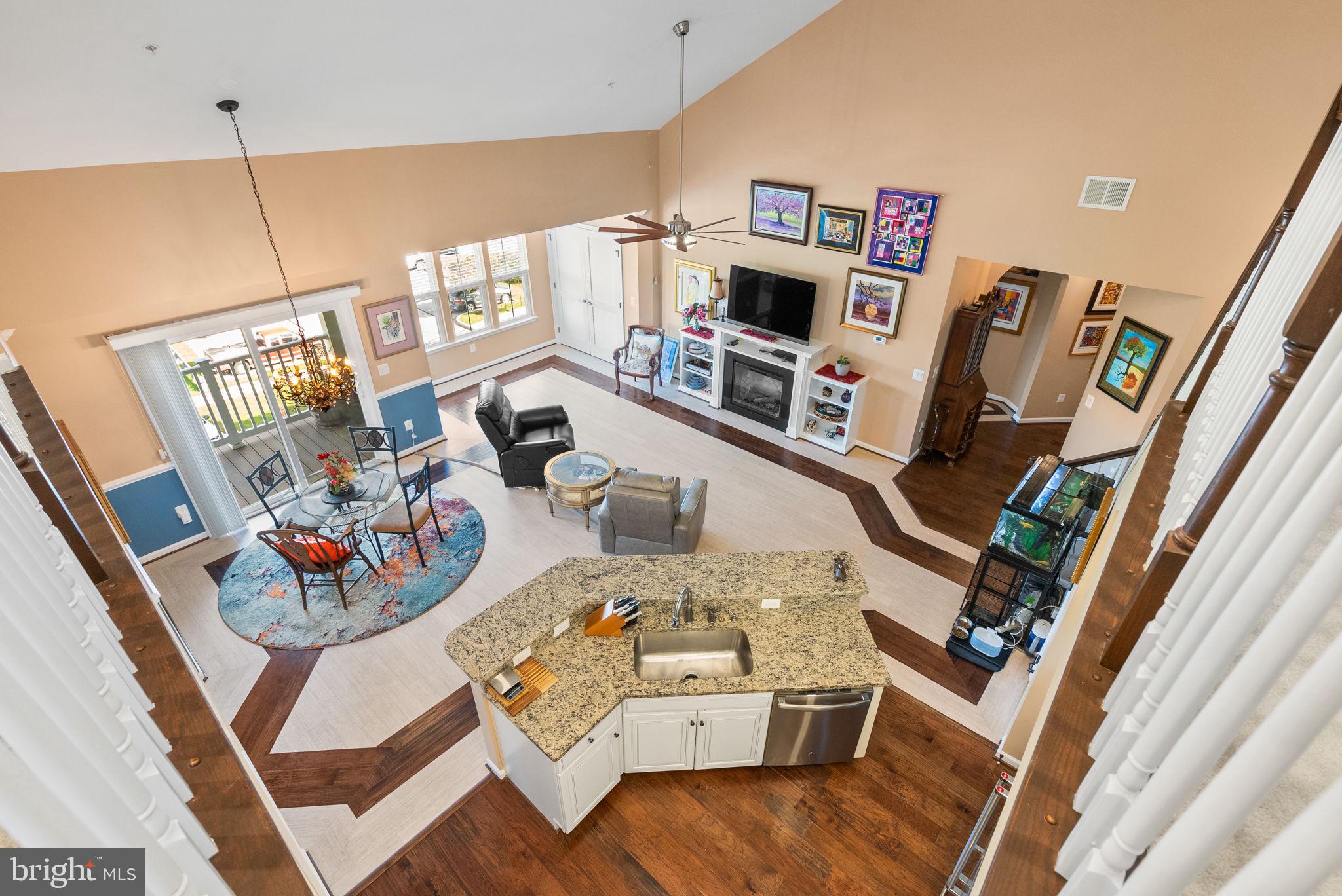 2121 John Stuart Rd #R