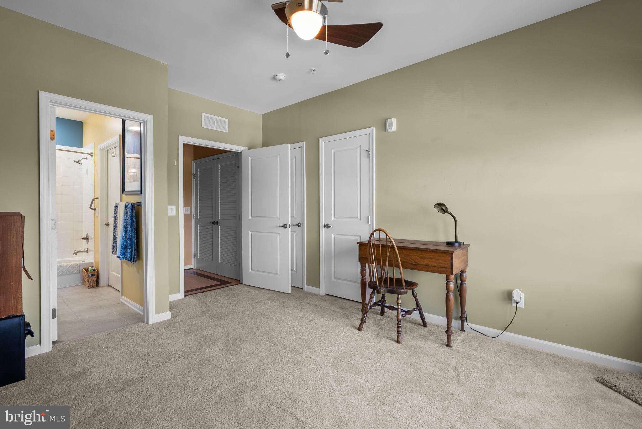 2121 John Stuart Rd #R