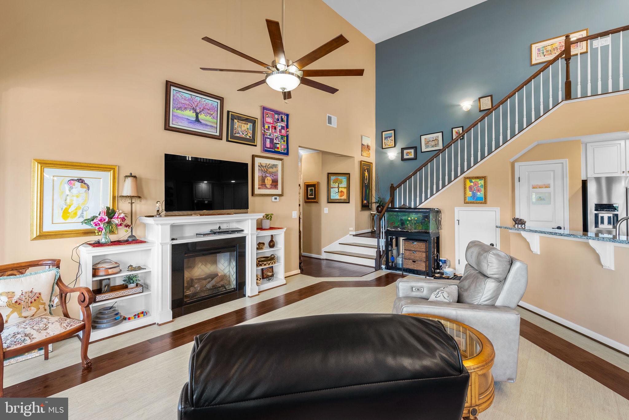 2121 John Stuart Rd #R