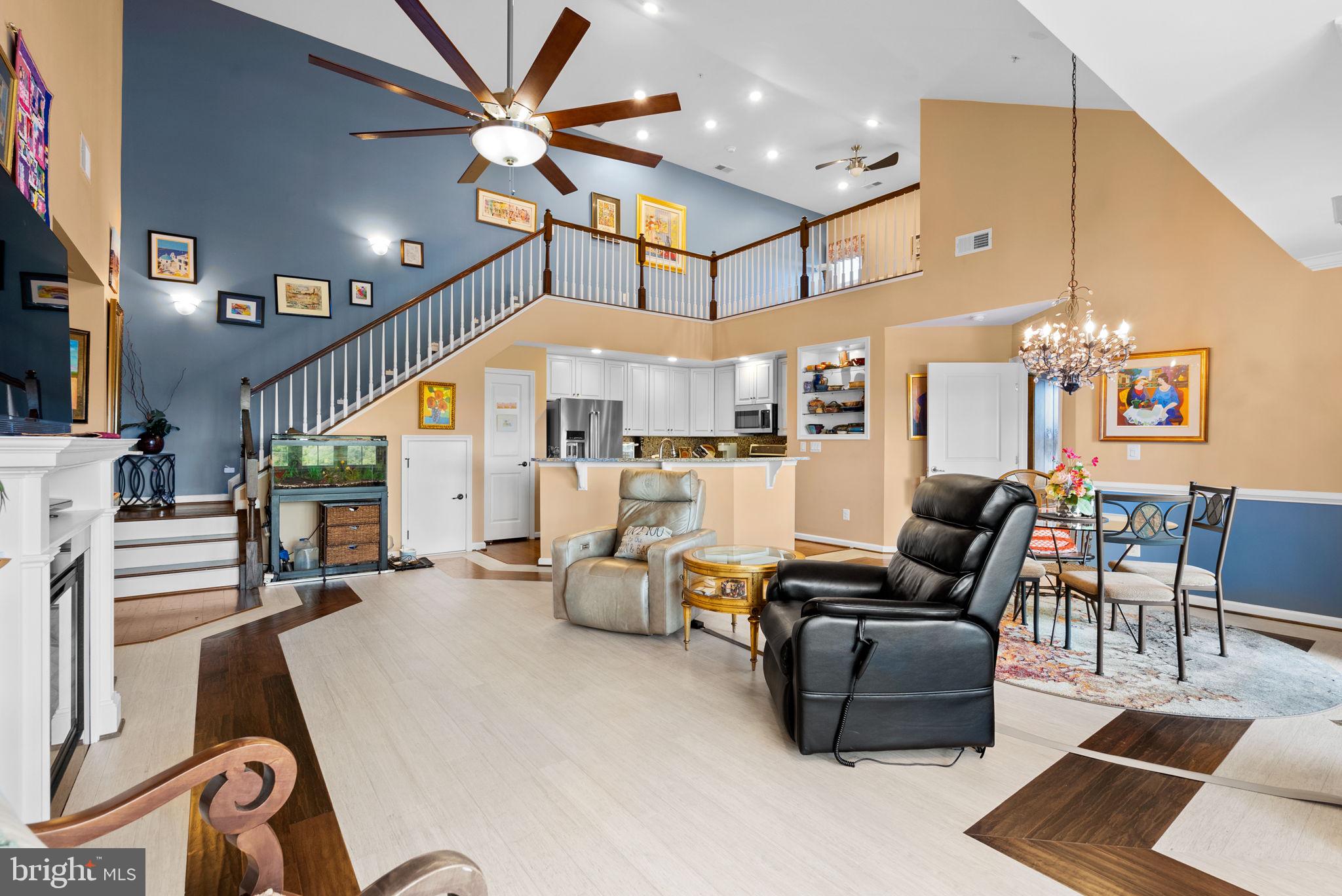 2121 John Stuart Rd #R