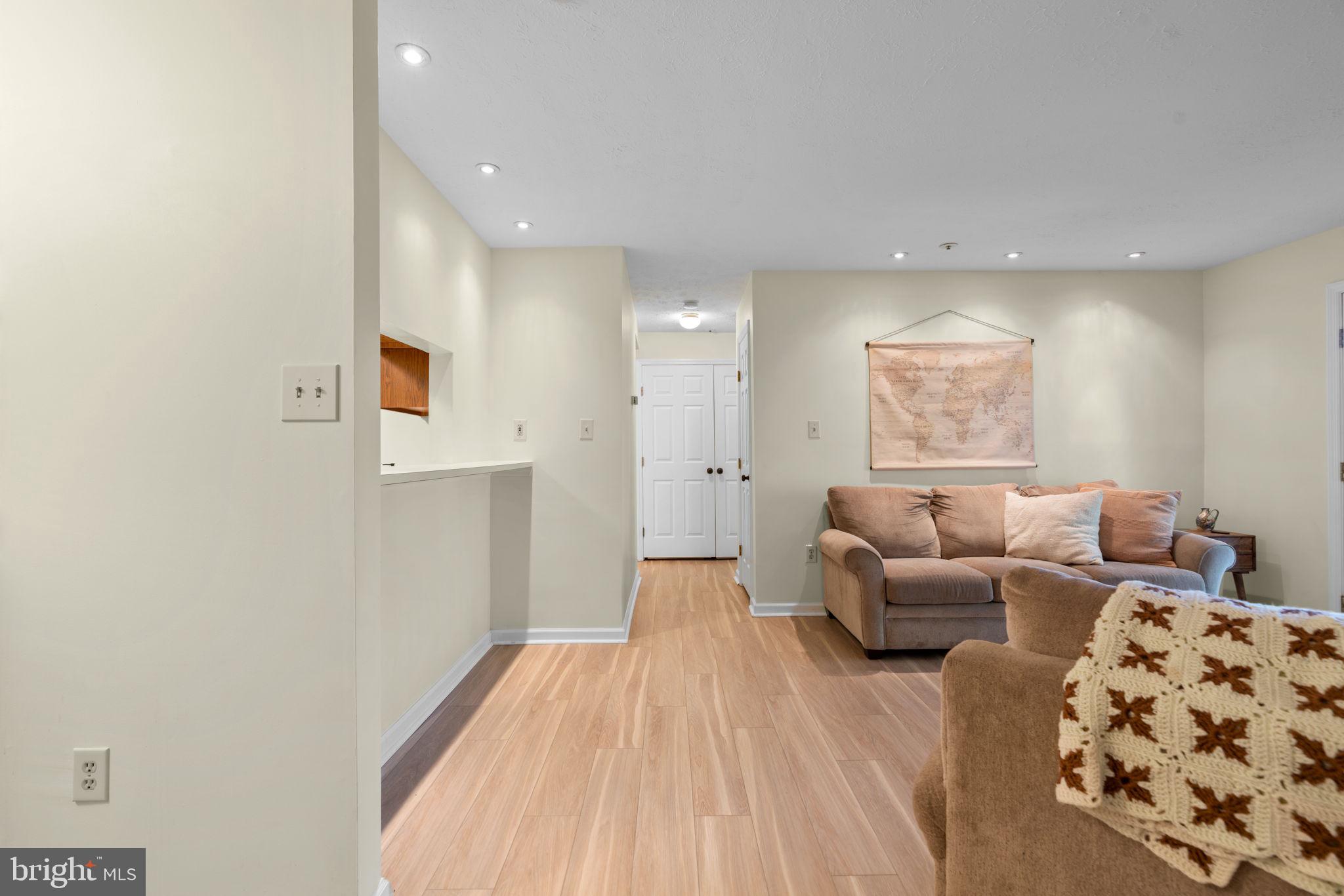 4728 Dorsey Hall Dr #801