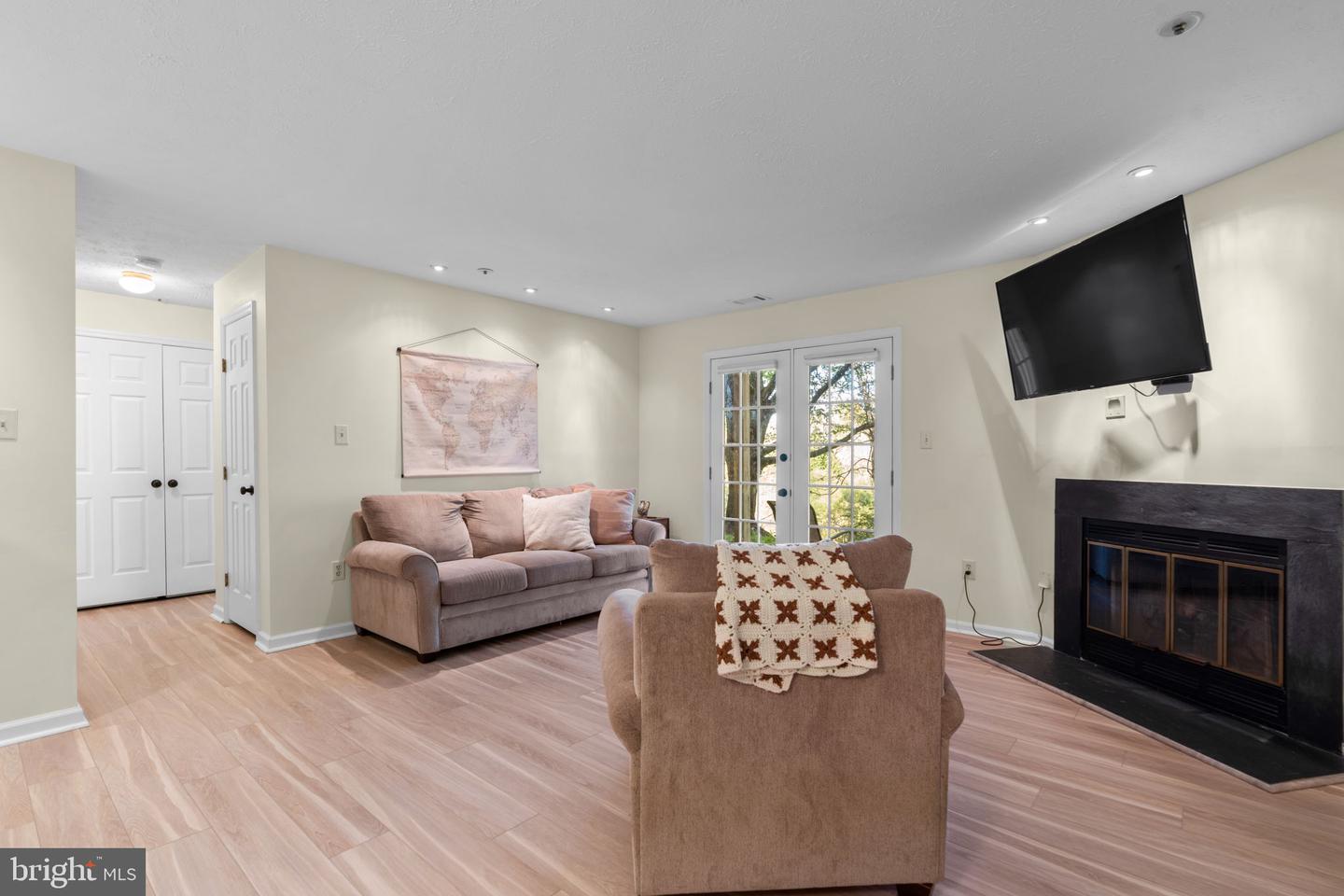 4728 Dorsey Hall Dr #801